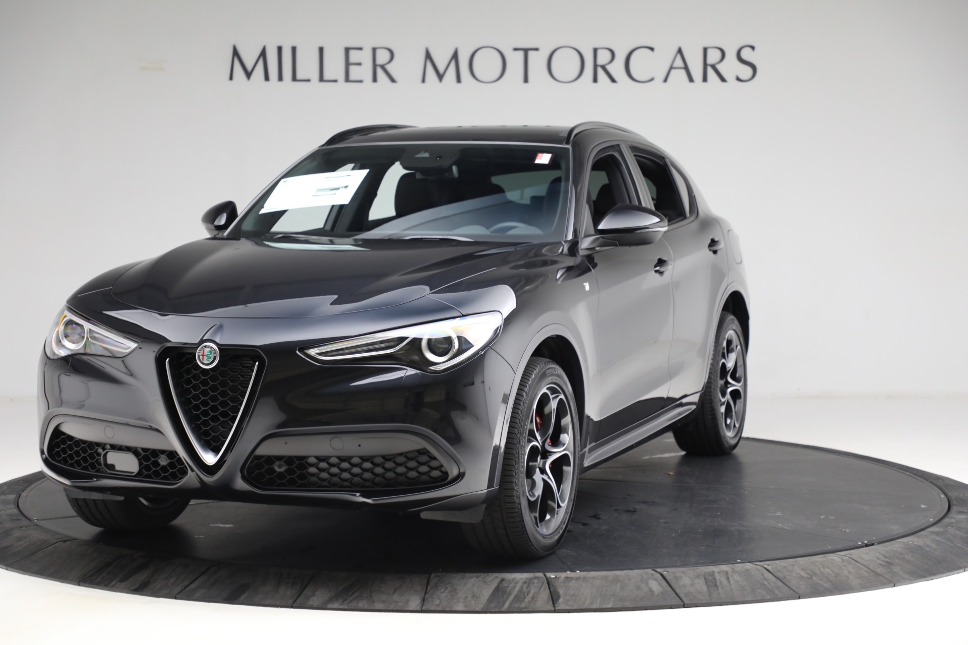 New 2022 Alfa Romeo Stelvio Ti | St. Petersburg, FL