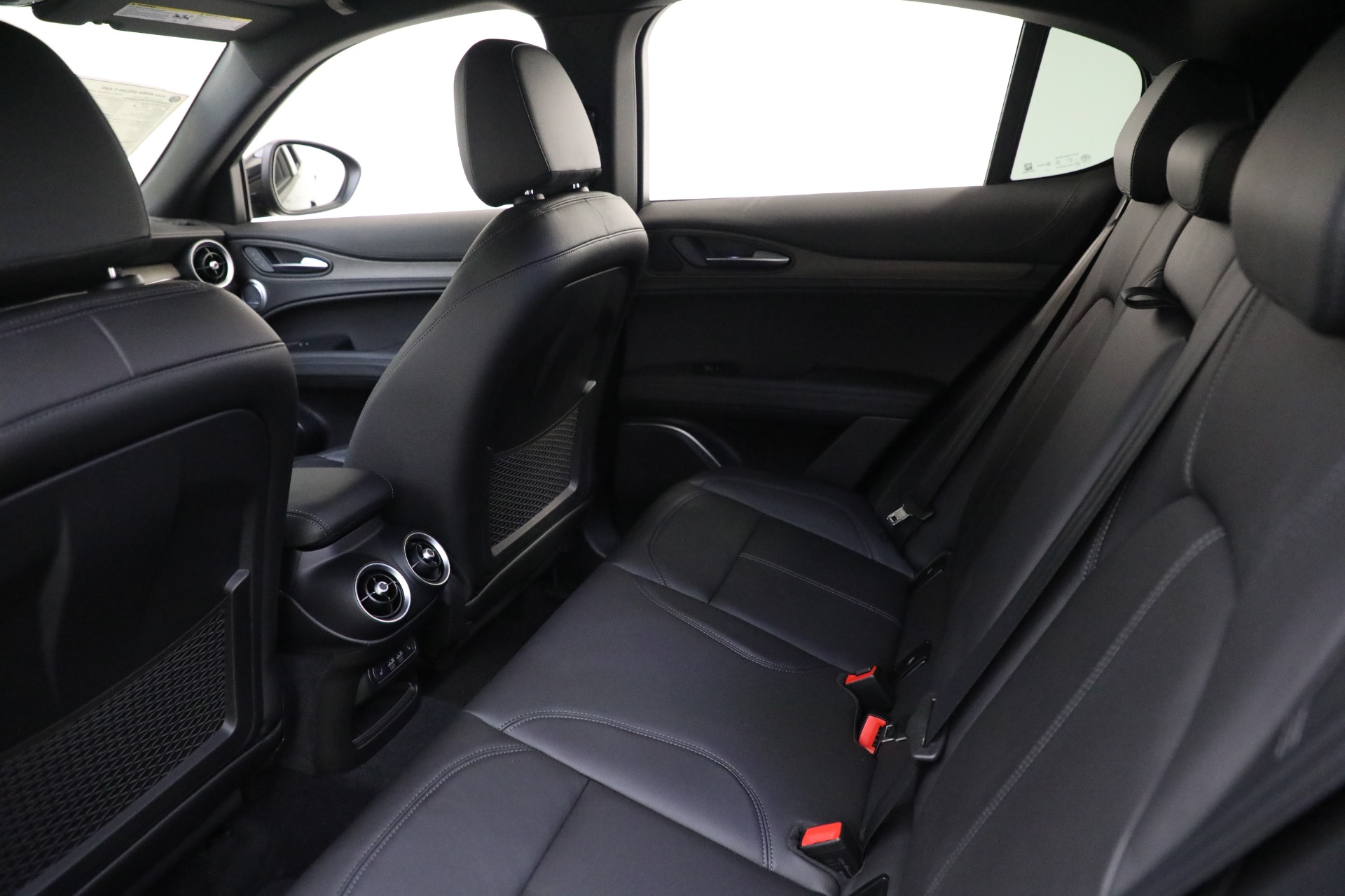 New 2022 Alfa Romeo Stelvio Ti | St. Petersburg, FL