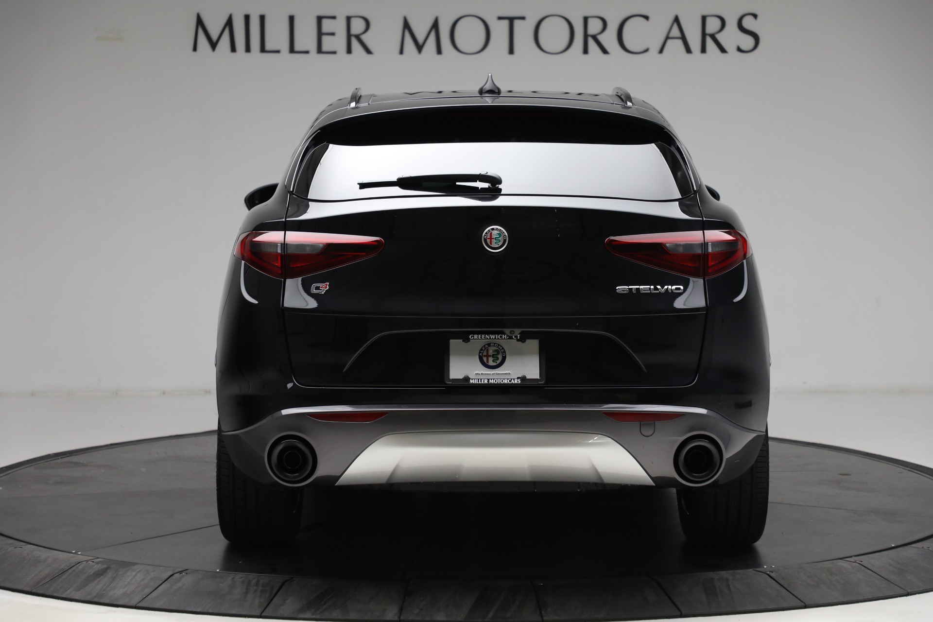 New 2022 Alfa Romeo Stelvio Ti | St. Petersburg, FL
