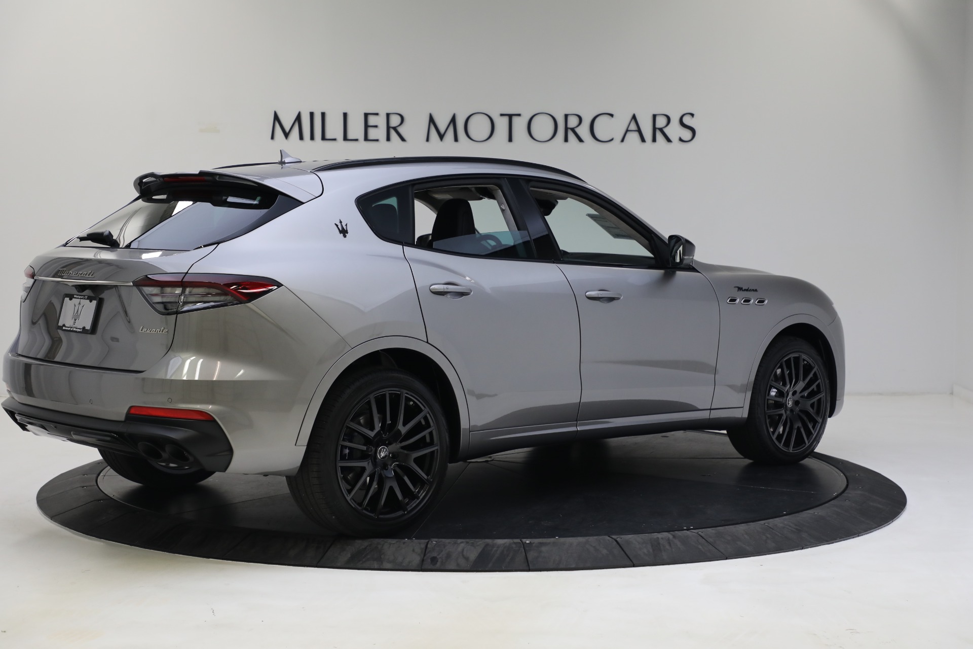 New 2022 Maserati Levante Modena | St. Petersburg, FL