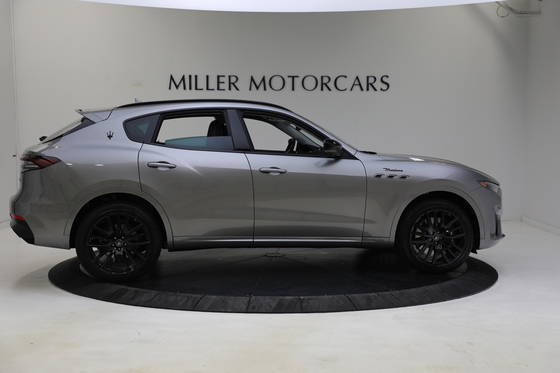 New 2022 Maserati Levante Modena | St. Petersburg, FL