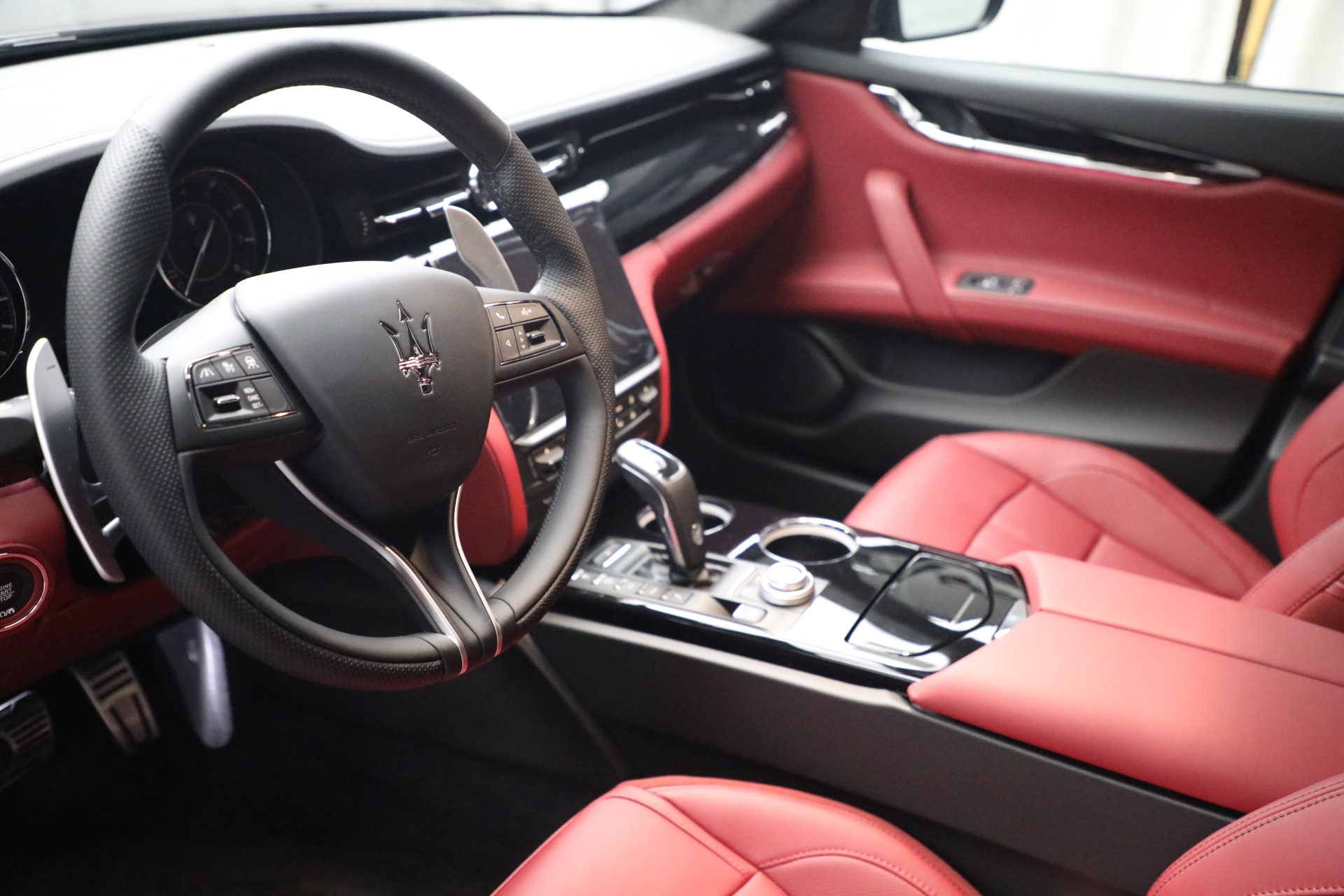 New 2022 Maserati Quattroporte Modena Q4 | St. Petersburg, FL