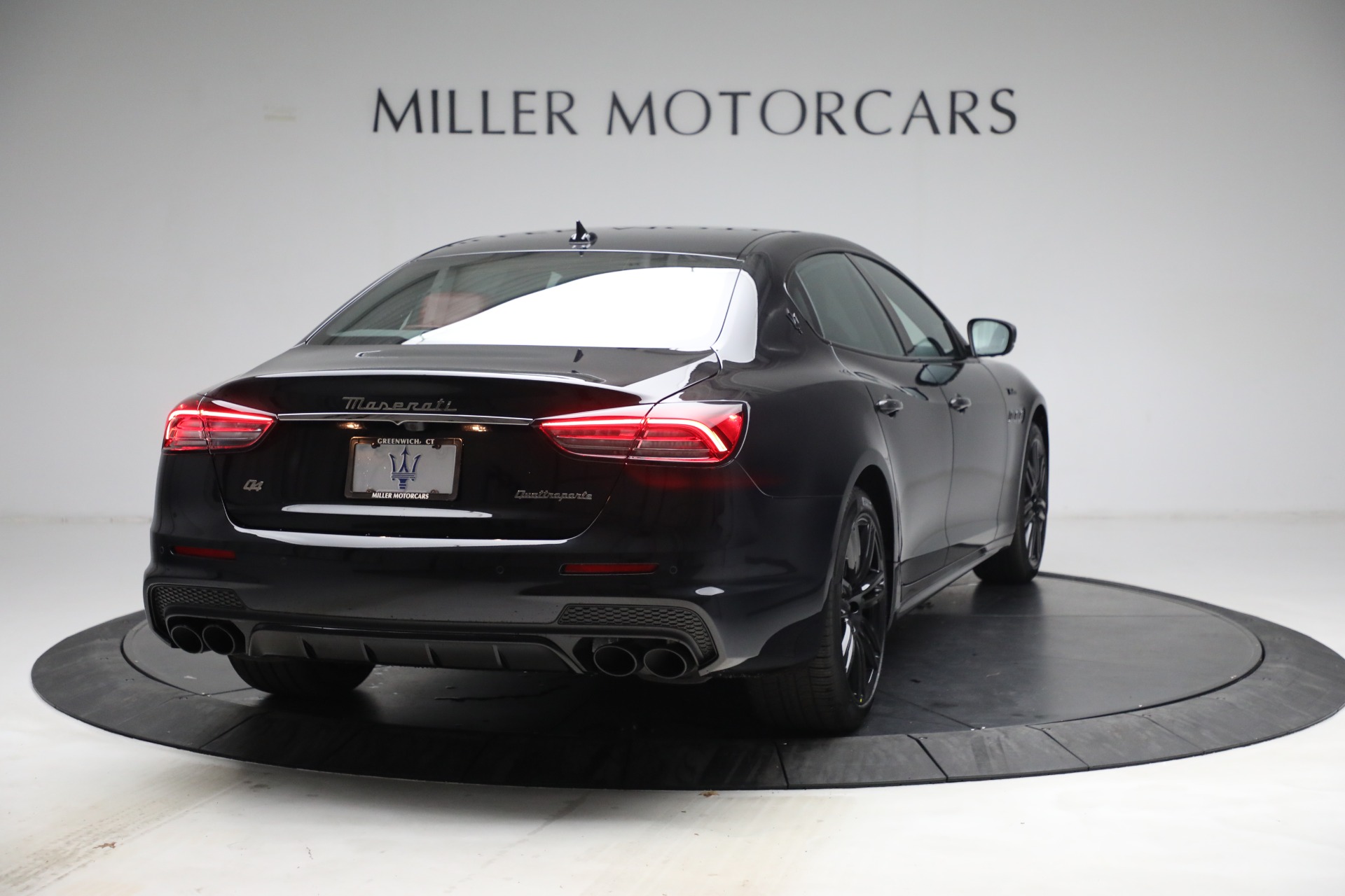 New 2022 Maserati Quattroporte Modena Q4 | St. Petersburg, FL