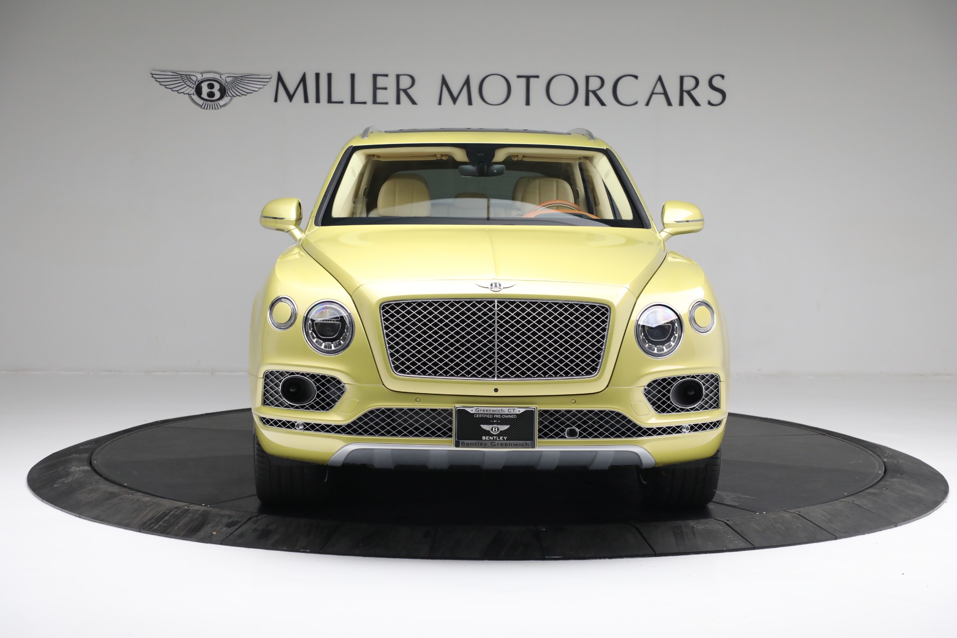 Used 2018 Bentley Bentayga W12 Signature | St. Petersburg, FL