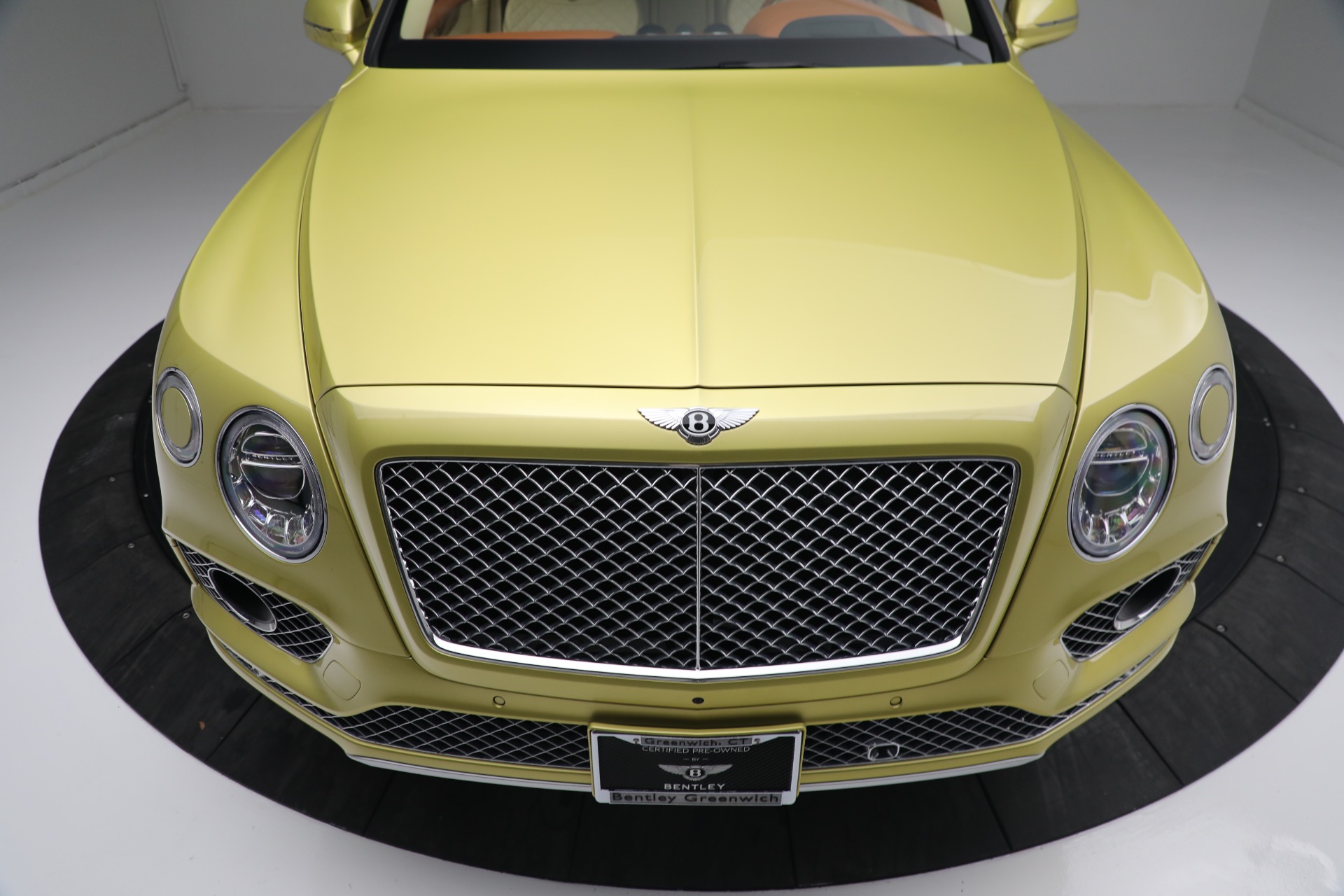 Used 2018 Bentley Bentayga W12 Signature | St. Petersburg, FL