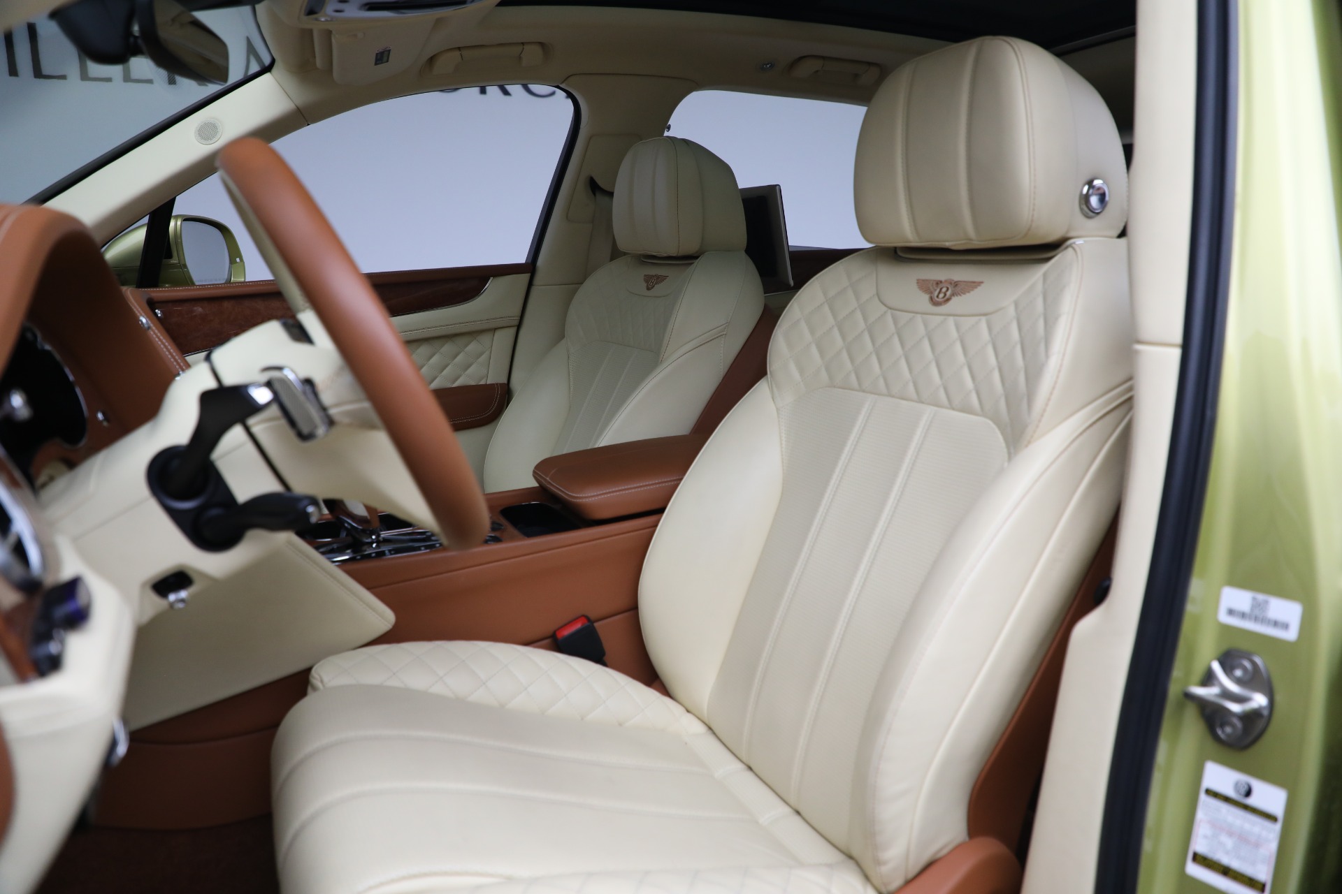 Used 2018 Bentley Bentayga W12 Signature | St. Petersburg, FL