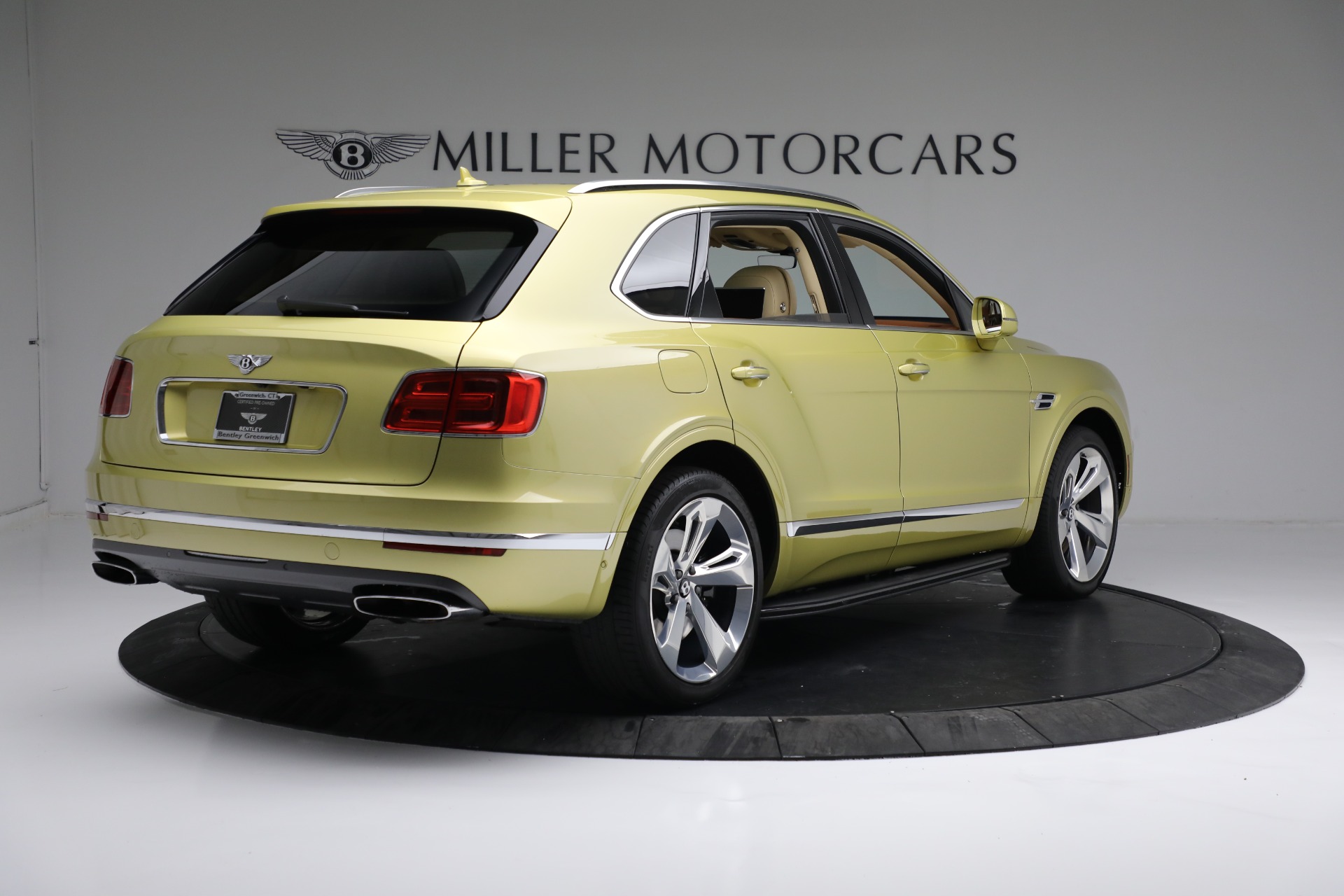 Used 2018 Bentley Bentayga W12 Signature | St. Petersburg, FL