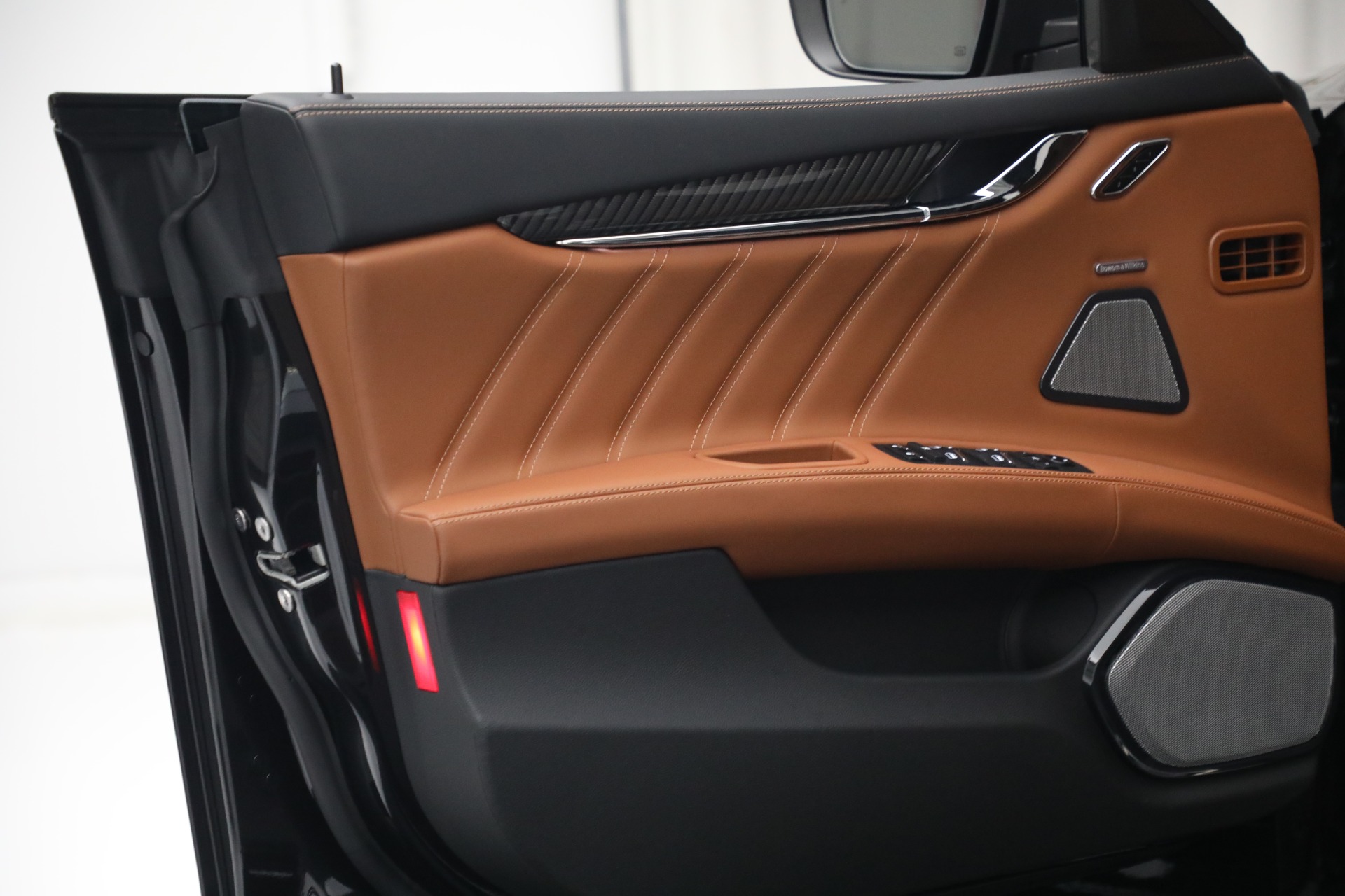 New 2022 Maserati Quattroporte Trofeo | St. Petersburg, FL