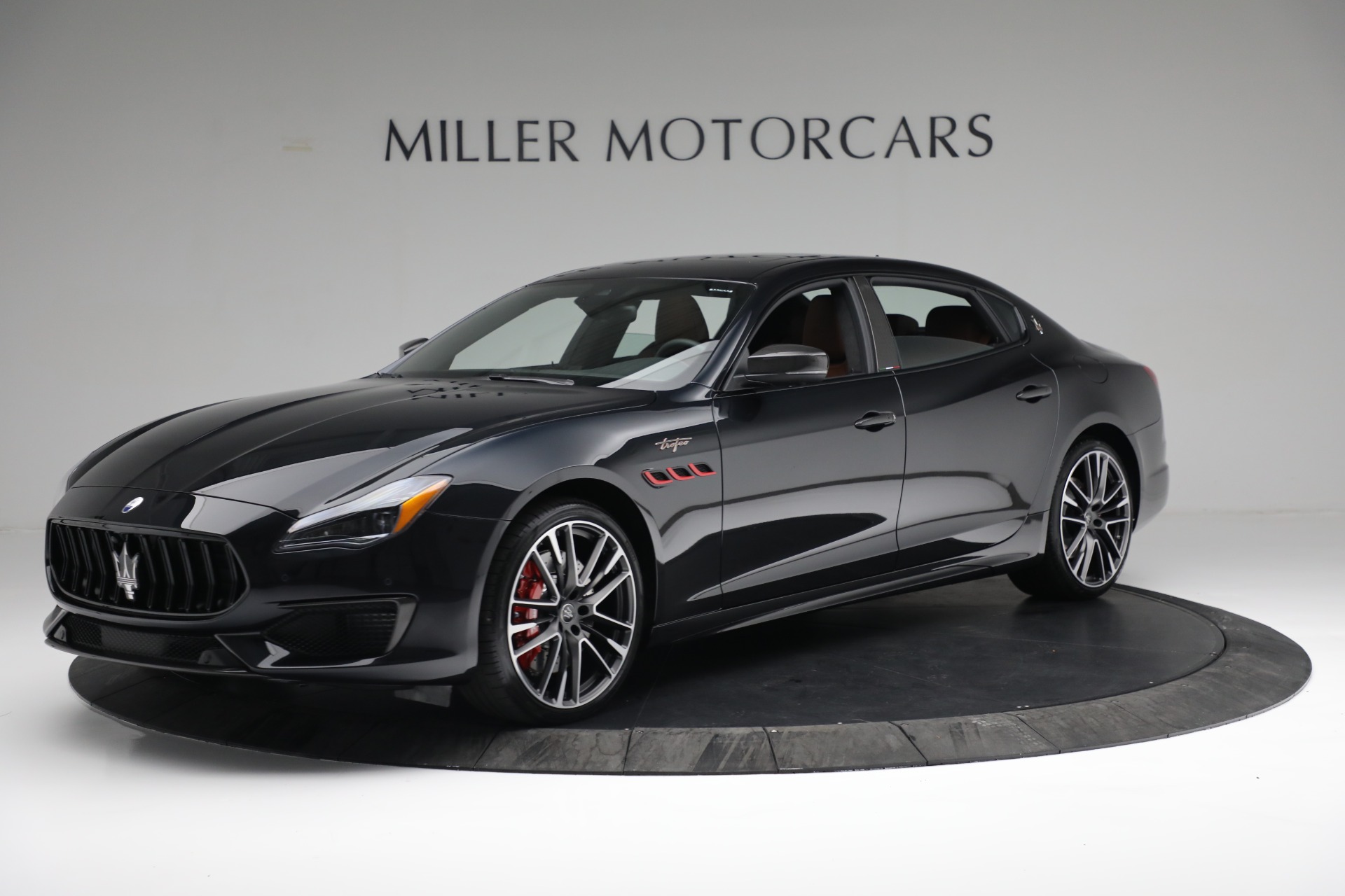 New 2022 Maserati Quattroporte Trofeo | St. Petersburg, FL