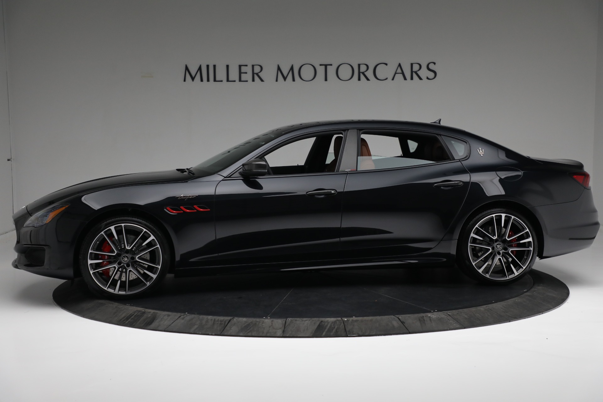 New 2022 Maserati Quattroporte Trofeo | St. Petersburg, FL