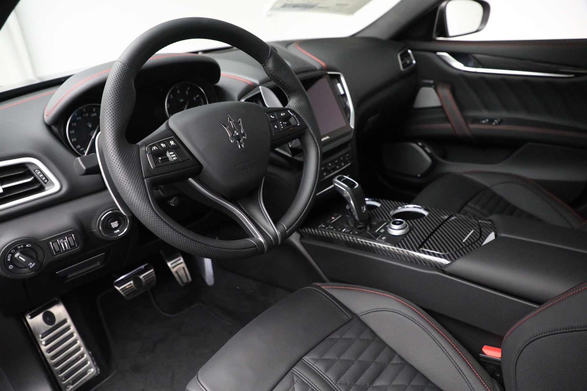 New 2022 Maserati Ghibli Trofeo | St. Petersburg, FL