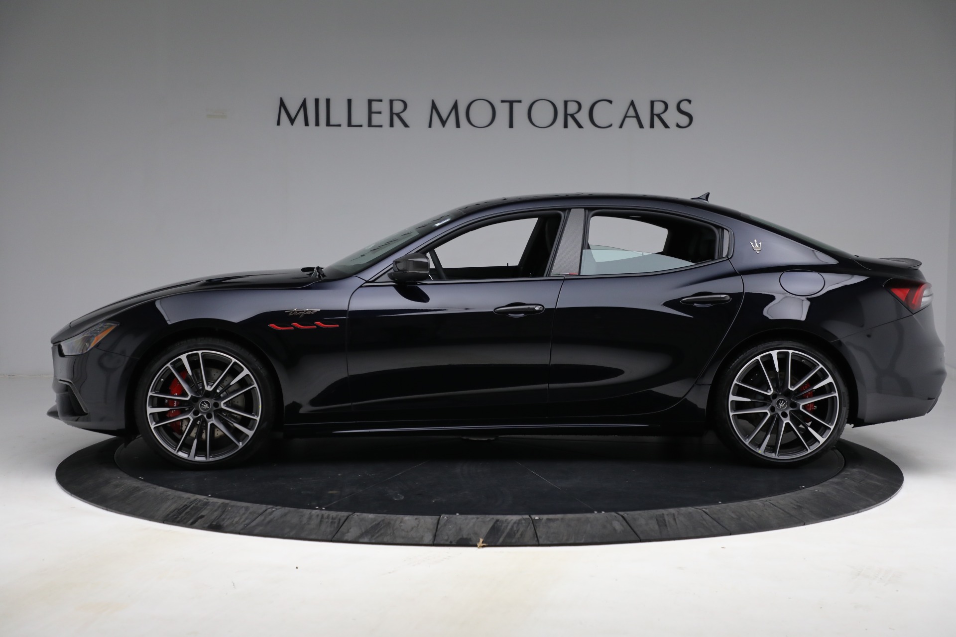 New 2022 Maserati Ghibli Trofeo | St. Petersburg, FL