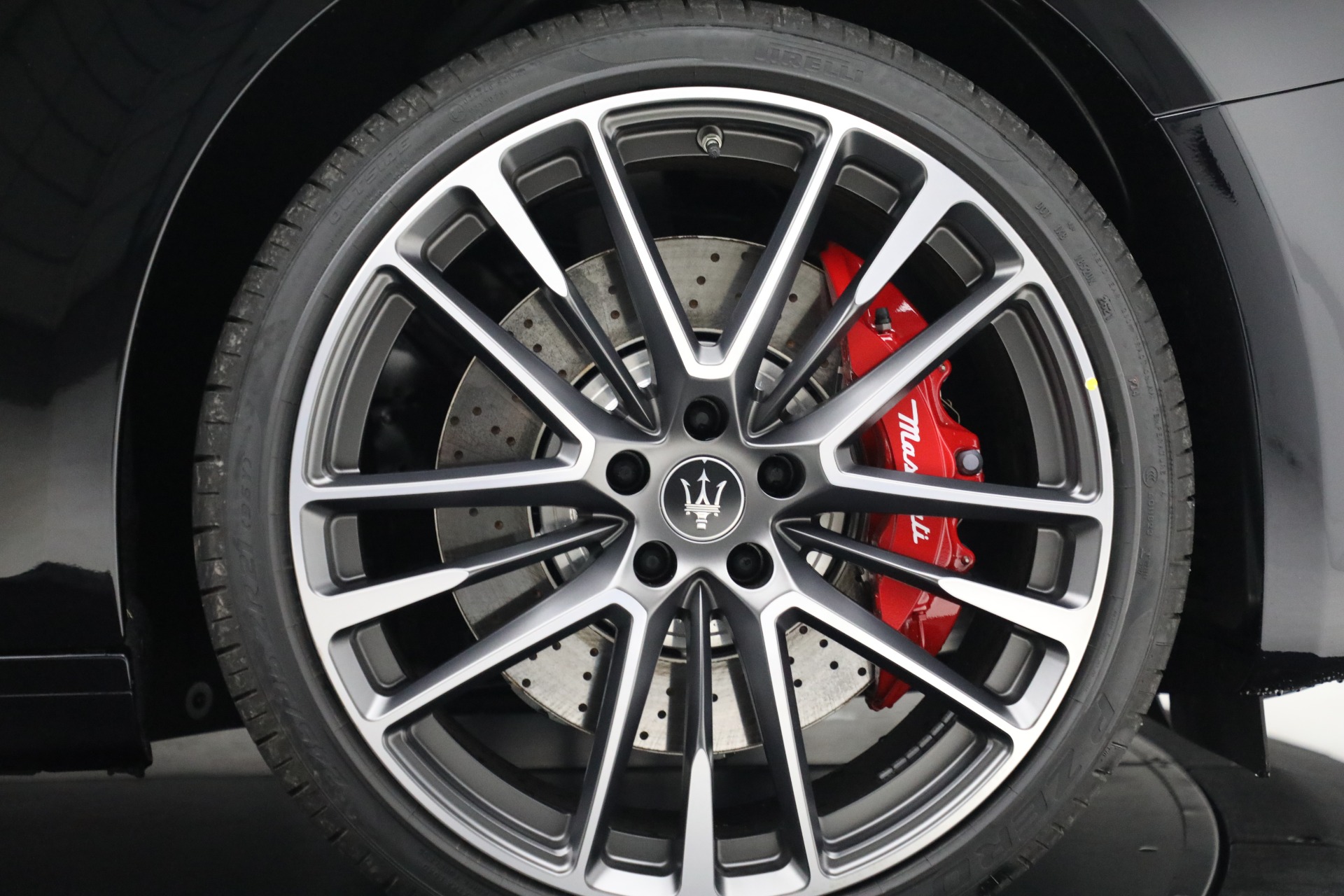 New 2022 Maserati Ghibli Trofeo | St. Petersburg, FL