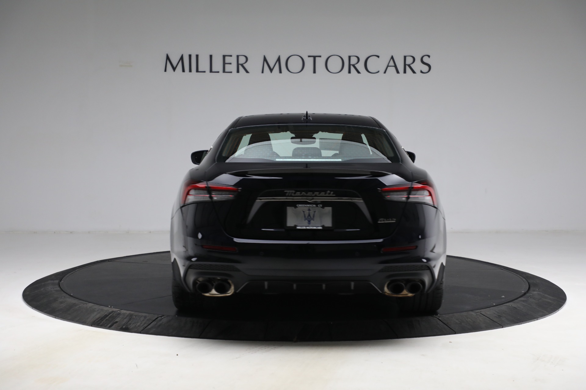 New 2022 Maserati Ghibli Trofeo | St. Petersburg, FL