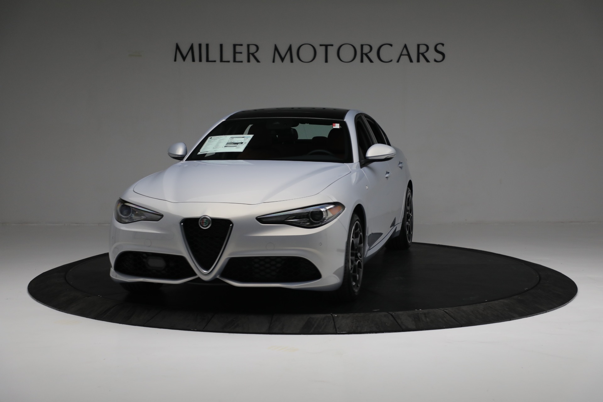 New 2022 Alfa Romeo Giulia Ti | St. Petersburg, FL