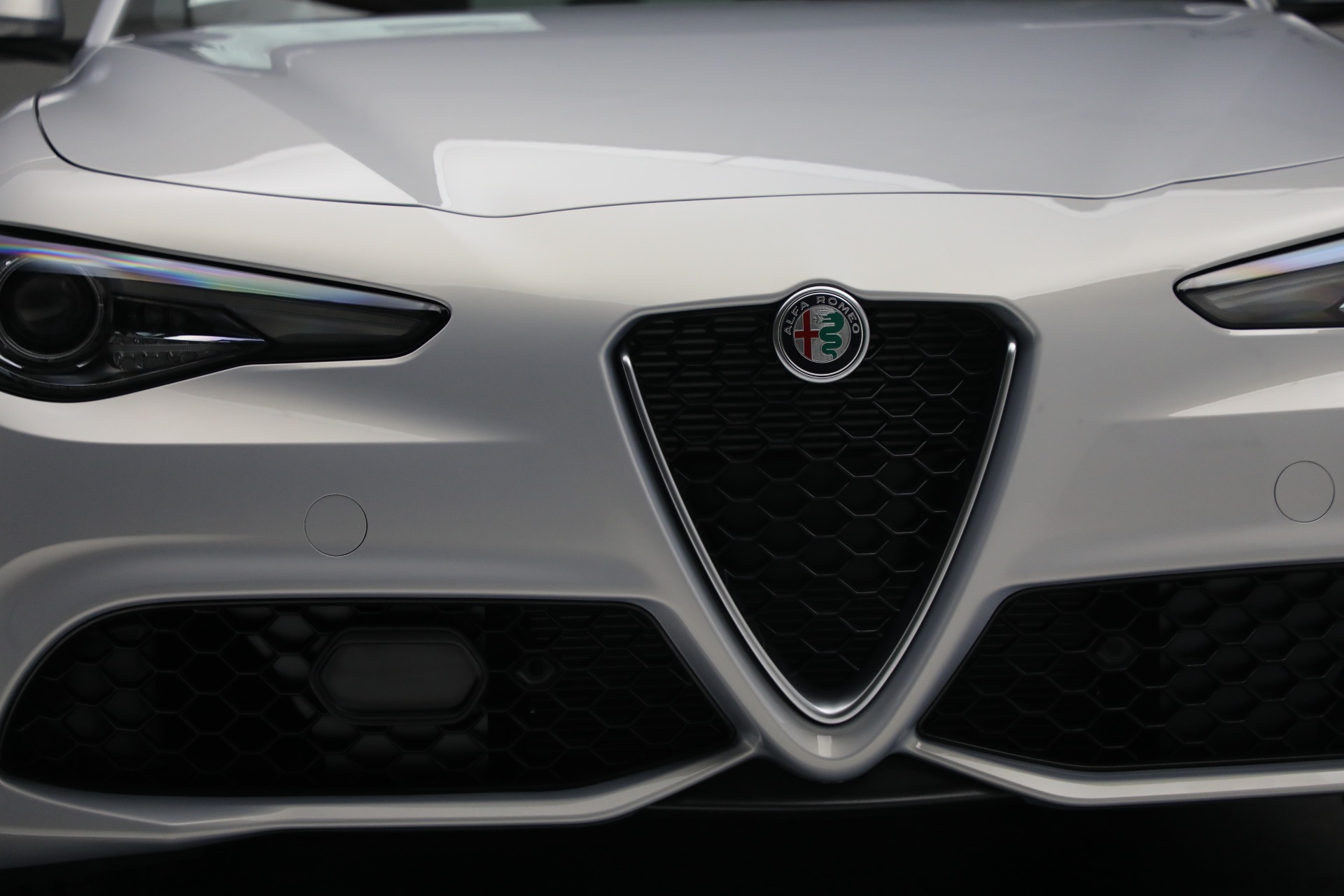 New 2022 Alfa Romeo Giulia Ti | St. Petersburg, FL