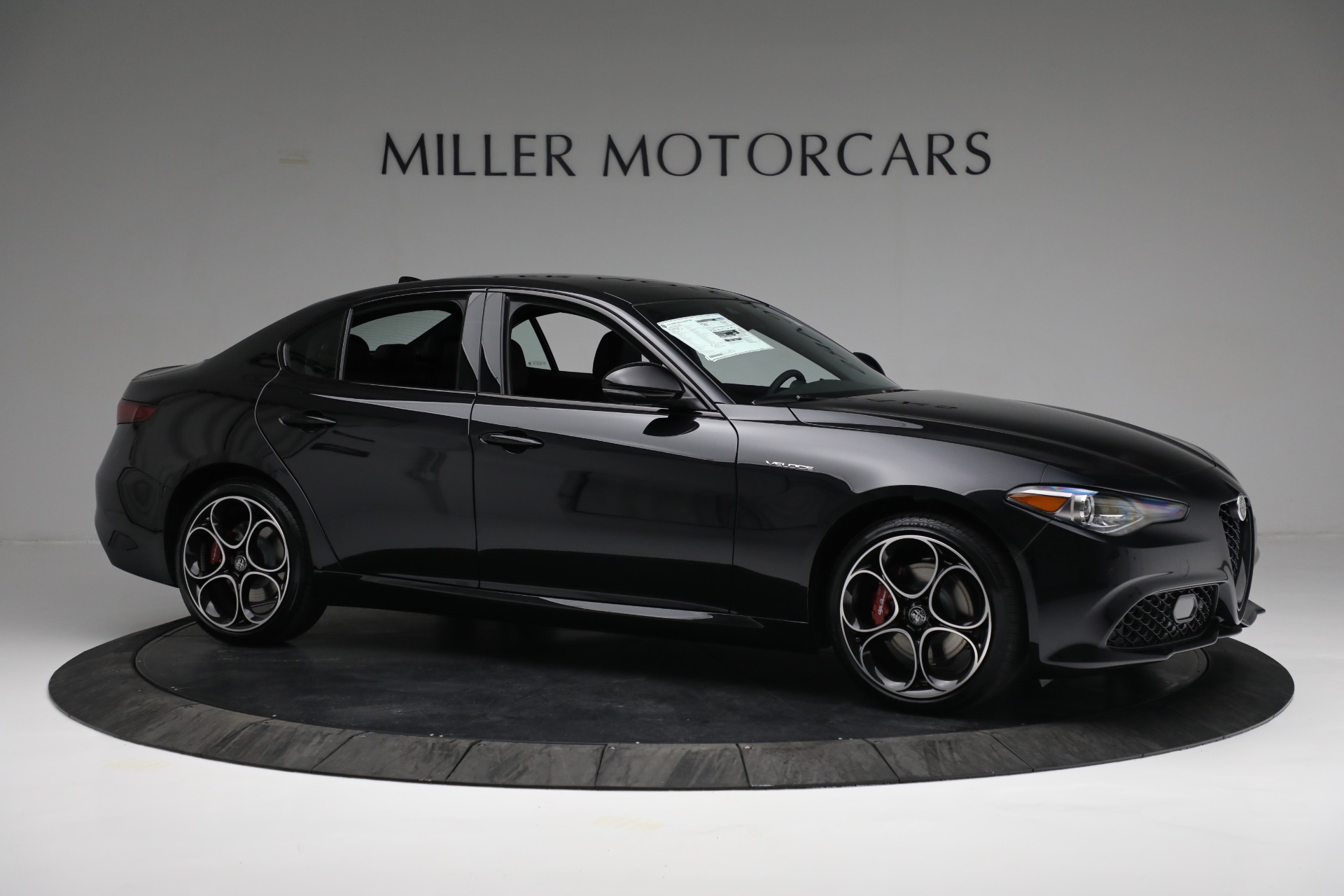 New 2022 Alfa Romeo Giulia Veloce | St. Petersburg, FL