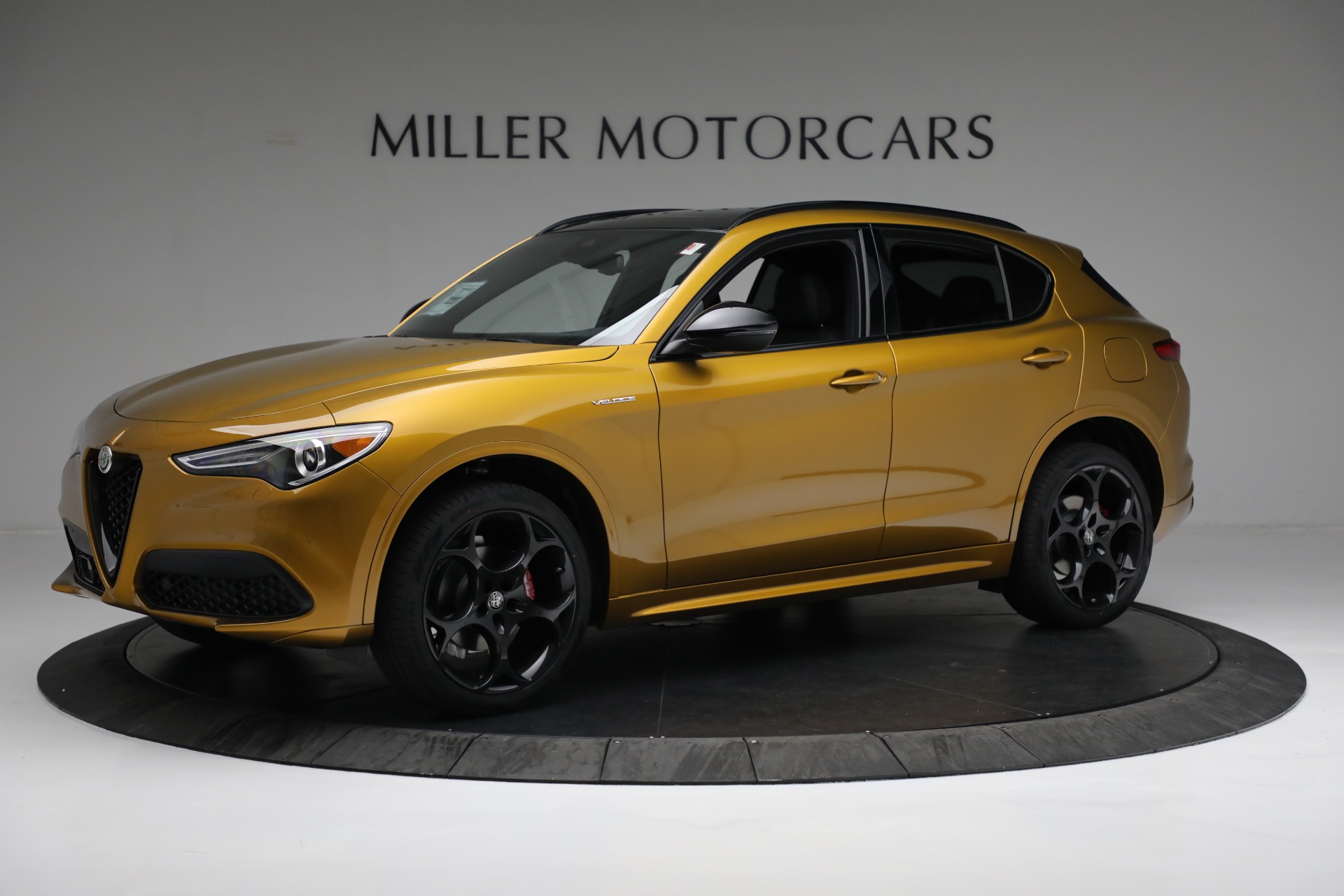 New 2022 Alfa Romeo Stelvio Veloce | St. Petersburg, FL