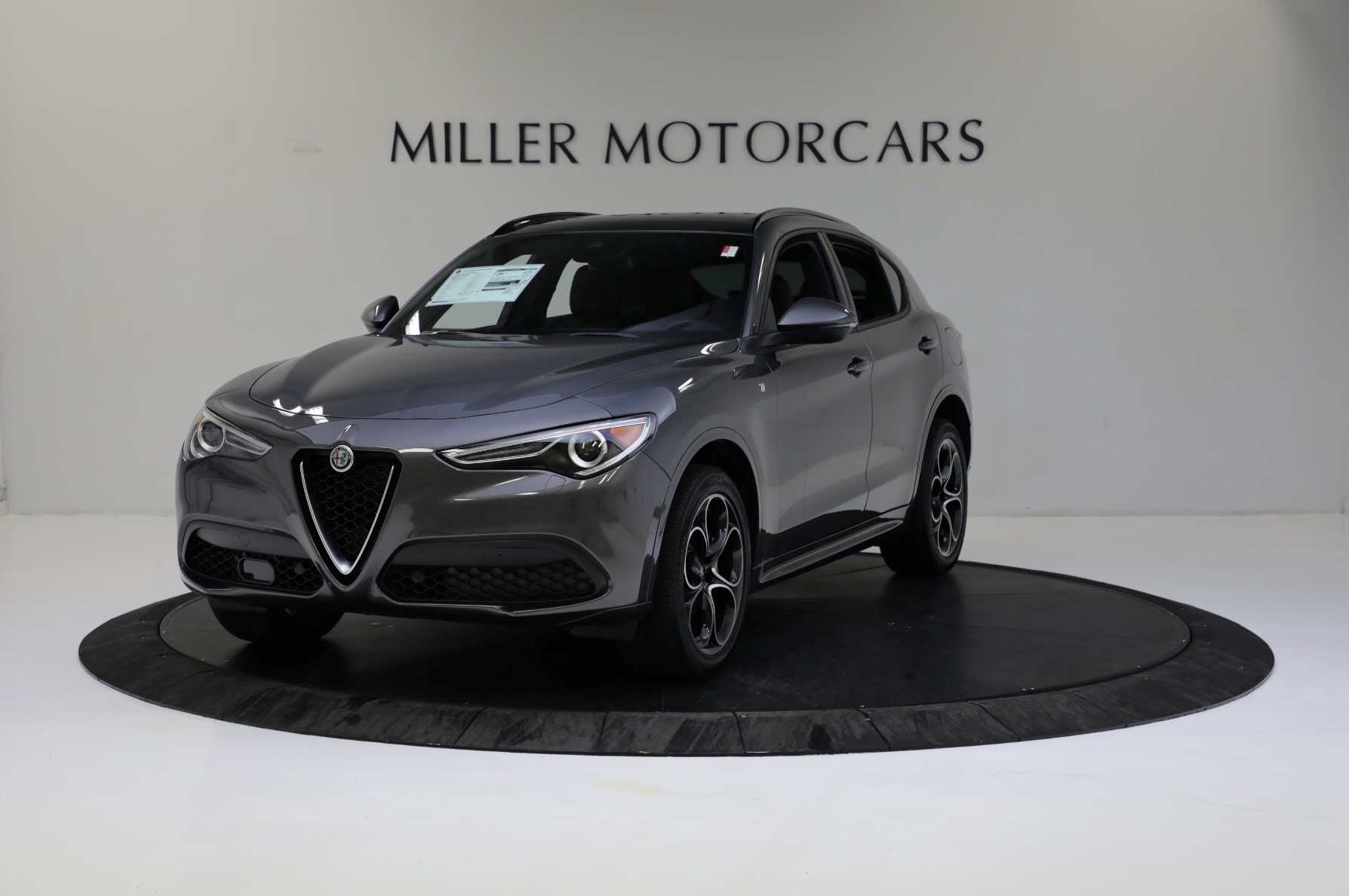 New 2022 Alfa Romeo Stelvio Ti | St. Petersburg, FL