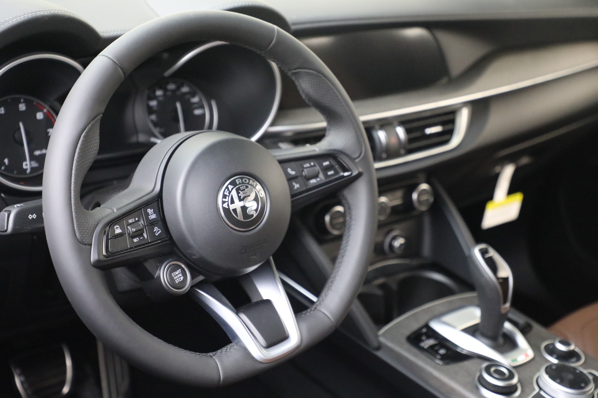 New 2022 Alfa Romeo Stelvio Ti | St. Petersburg, FL