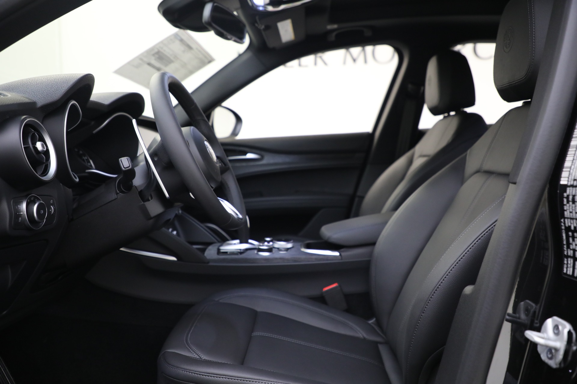 New 2022 Alfa Romeo Stelvio Sprint | St. Petersburg, FL