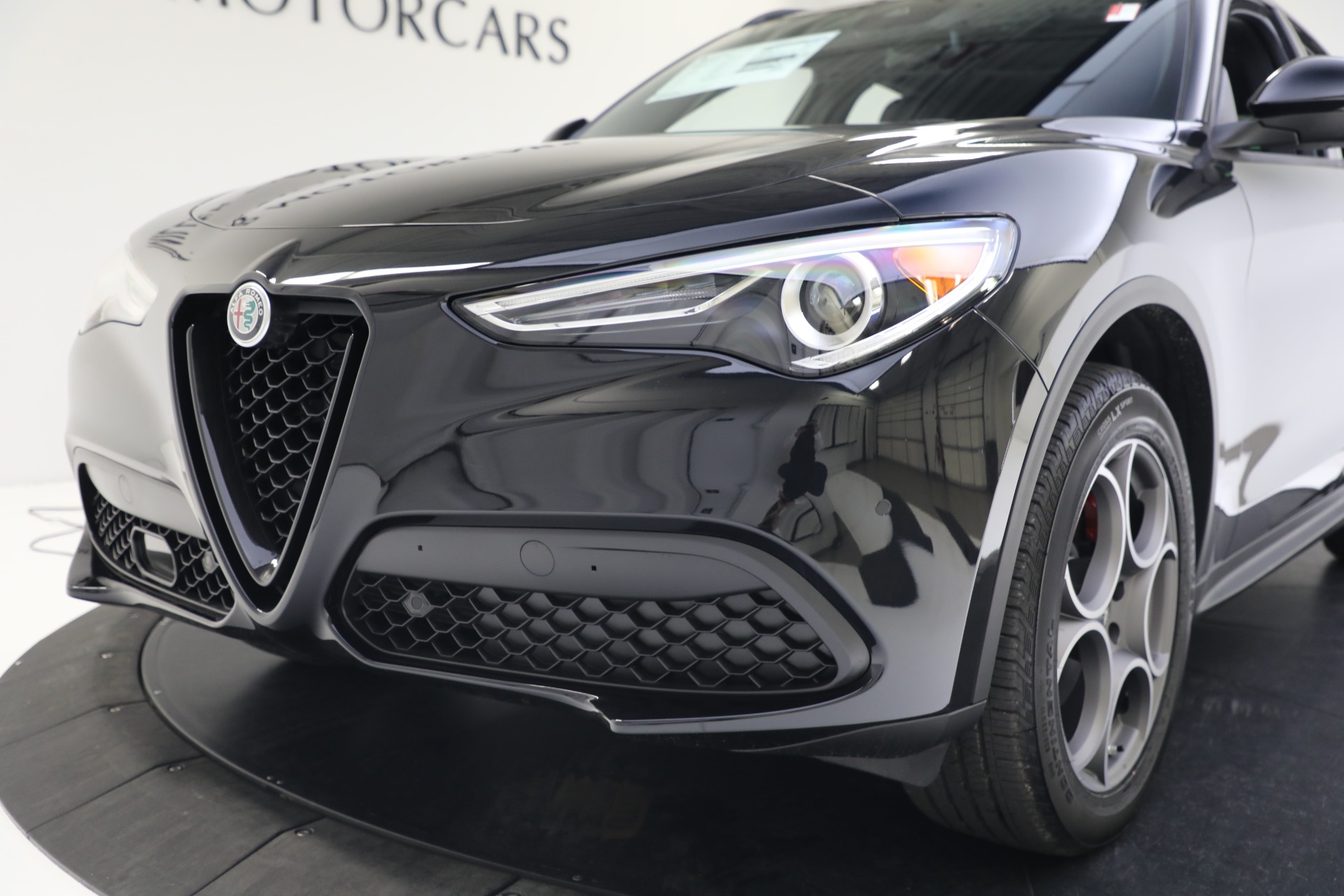 New 2022 Alfa Romeo Stelvio Sprint | St. Petersburg, FL