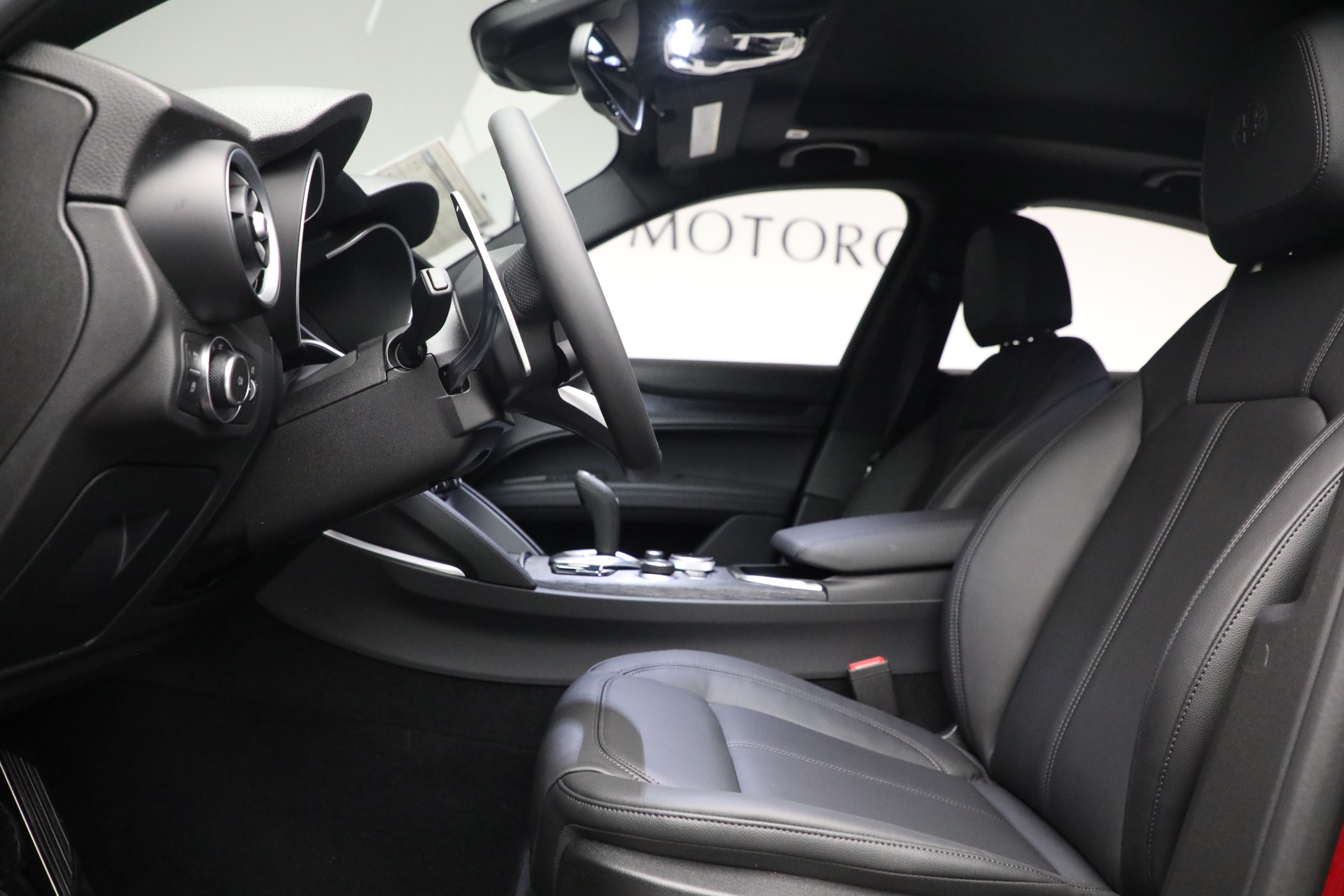 New 2022 Alfa Romeo Stelvio Sprint | St. Petersburg, FL