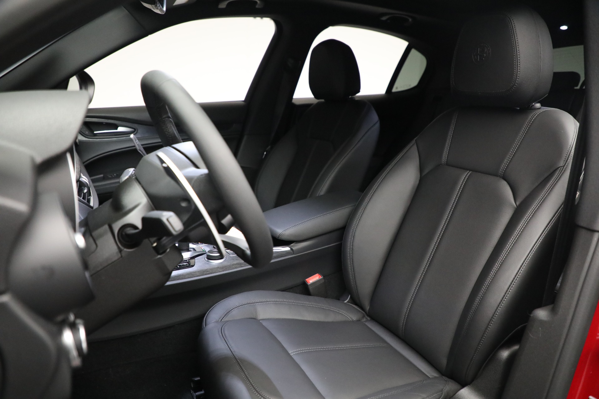 New 2022 Alfa Romeo Stelvio Sprint | St. Petersburg, FL