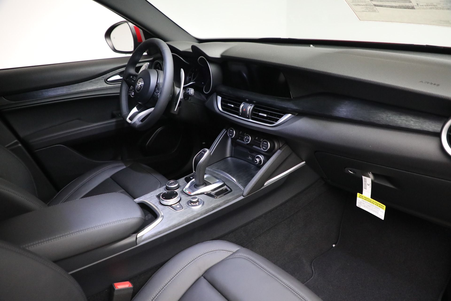 New 2022 Alfa Romeo Stelvio Sprint | St. Petersburg, FL