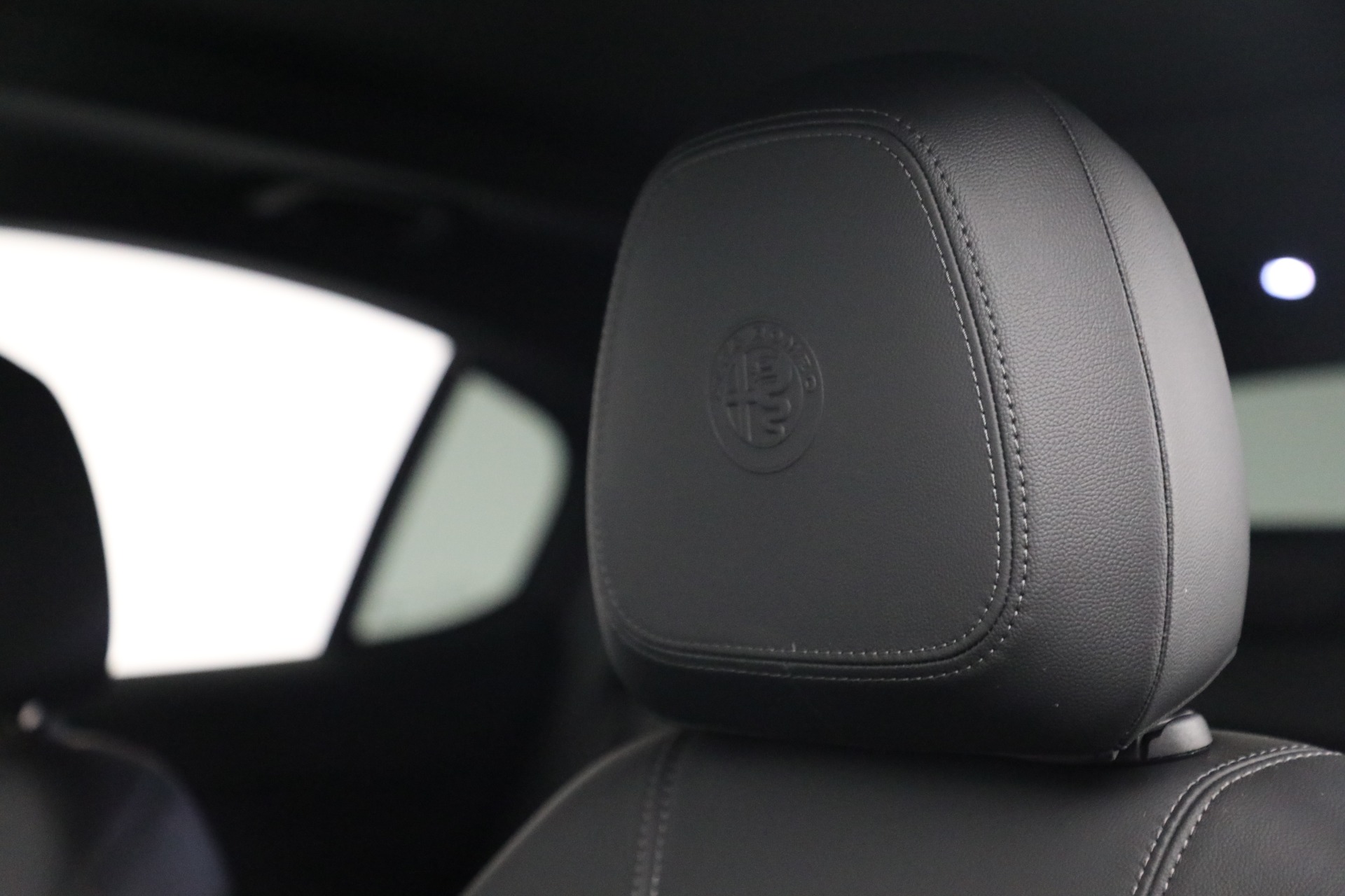 New 2022 Alfa Romeo Stelvio Sprint | St. Petersburg, FL