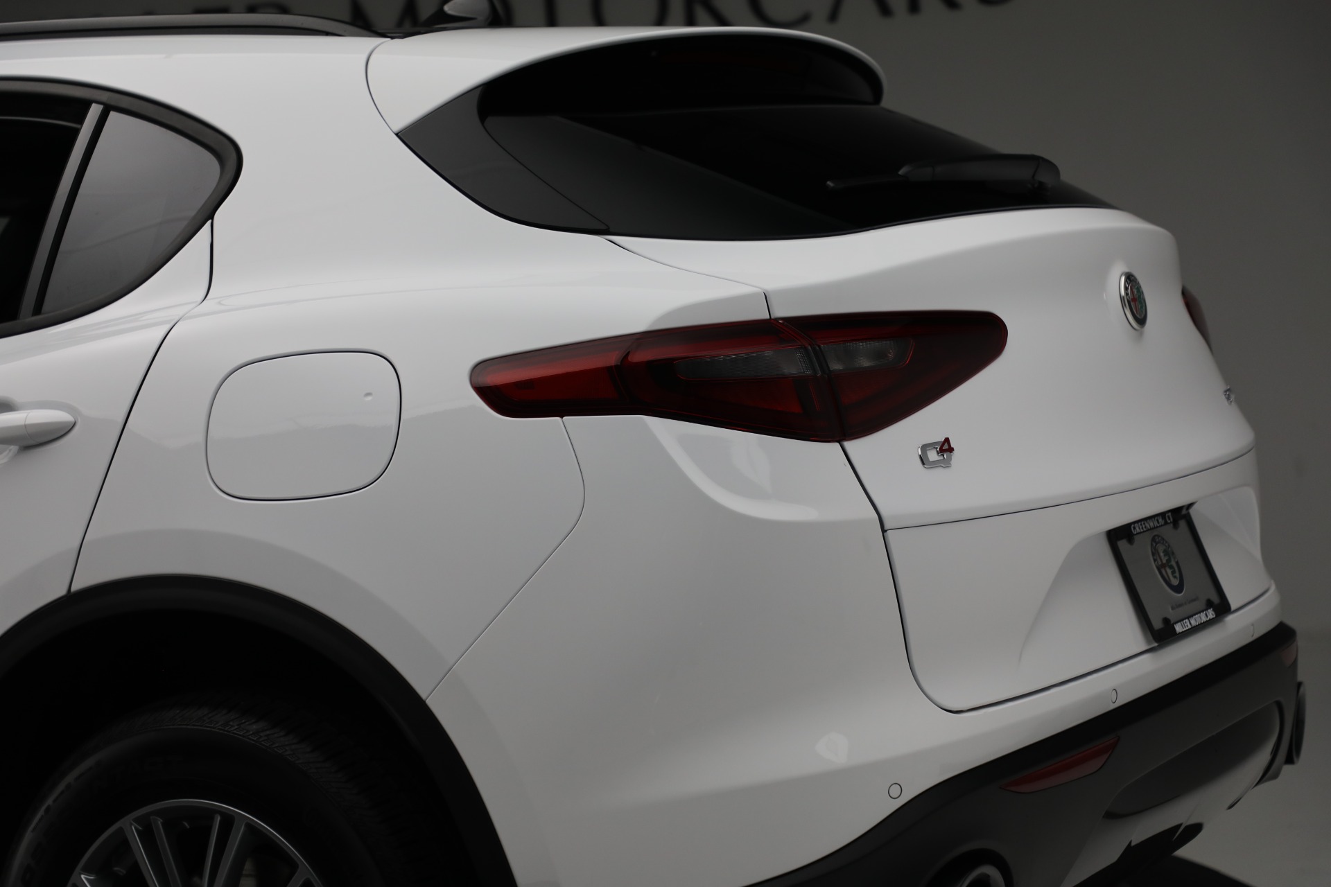 New 2022 Alfa Romeo Stelvio Sprint | St. Petersburg, FL