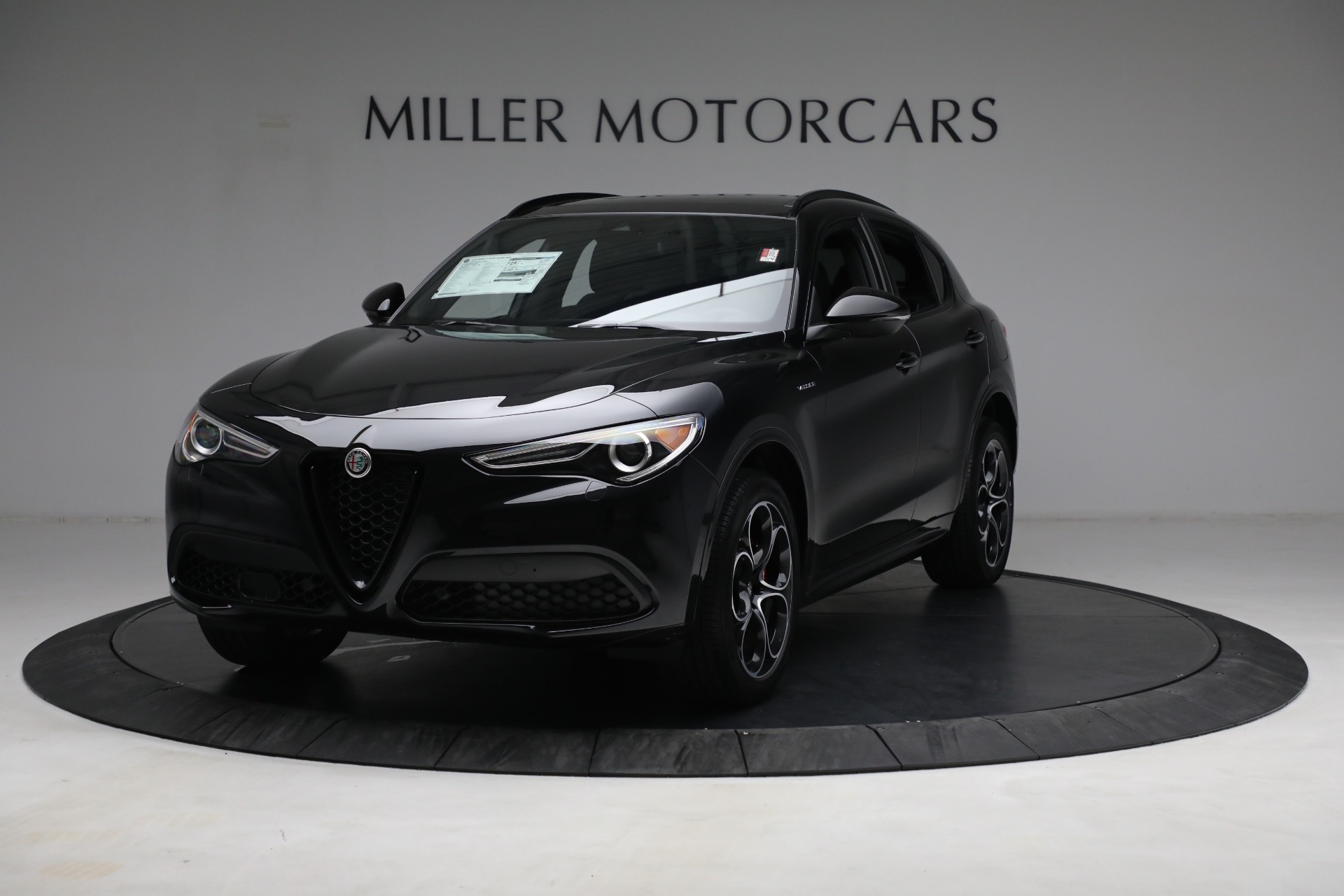 New 2022 Alfa Romeo Stelvio Veloce | St. Petersburg, FL
