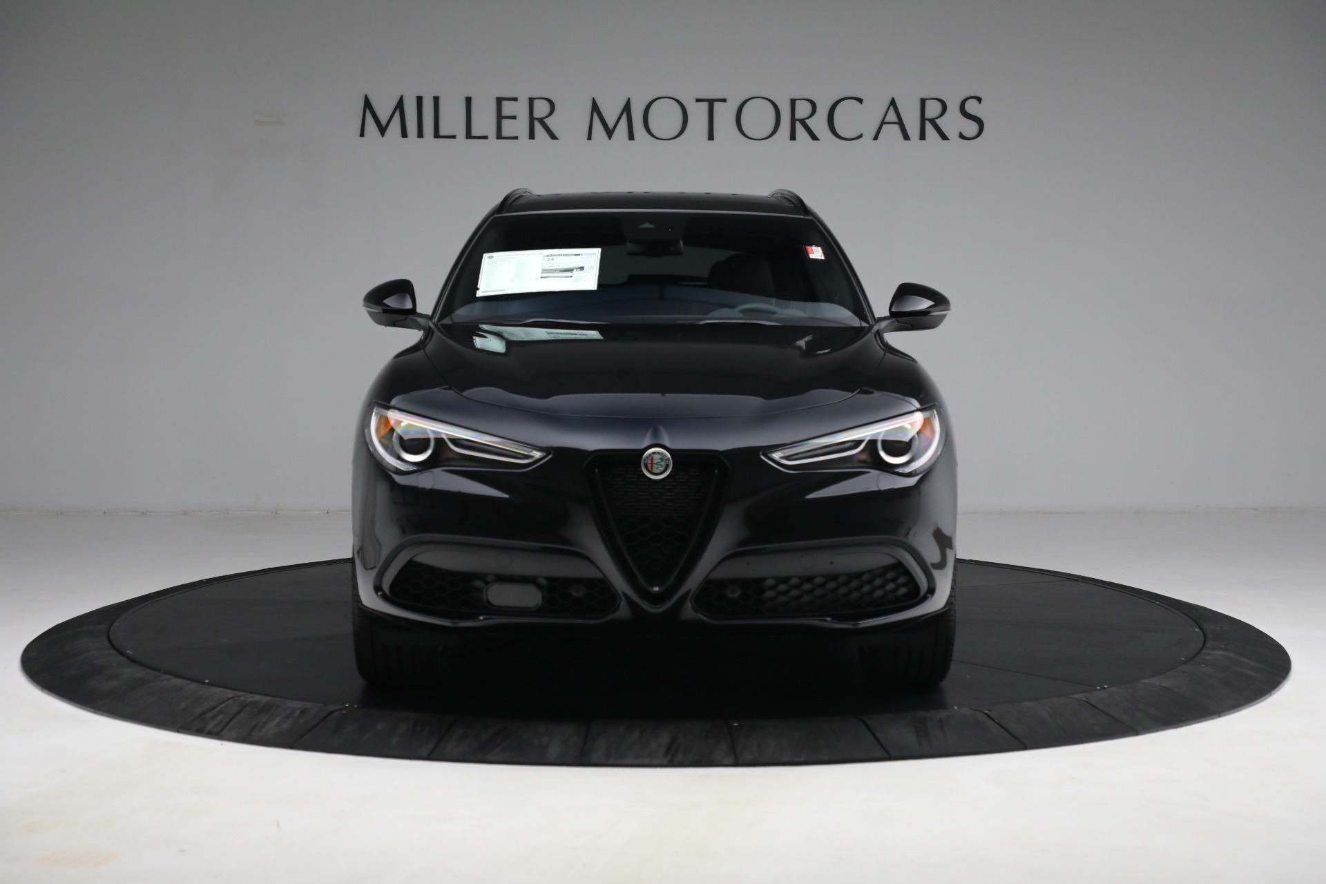 New 2022 Alfa Romeo Stelvio Veloce | St. Petersburg, FL