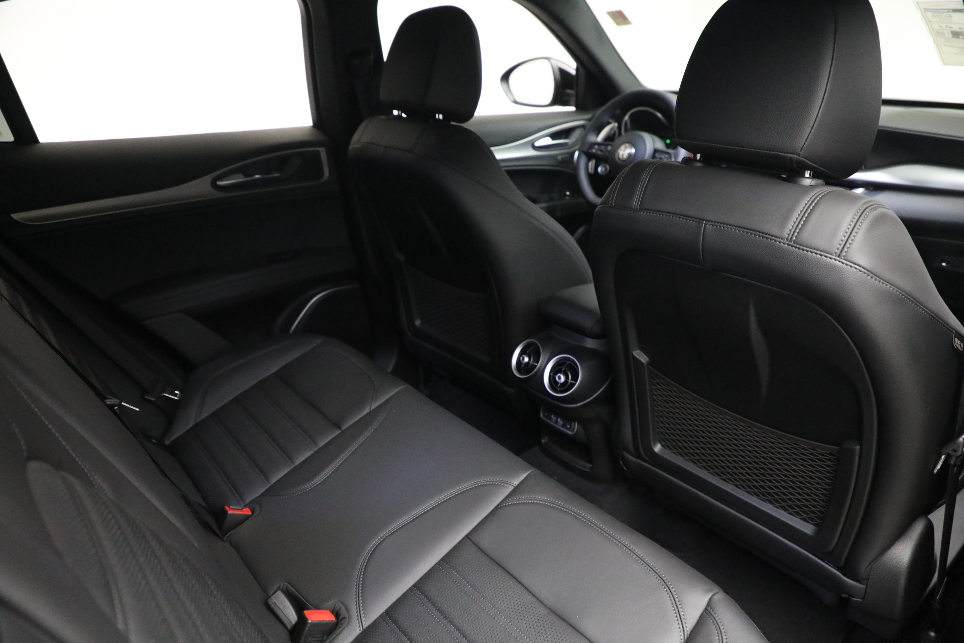 New 2022 Alfa Romeo Stelvio Veloce | St. Petersburg, FL