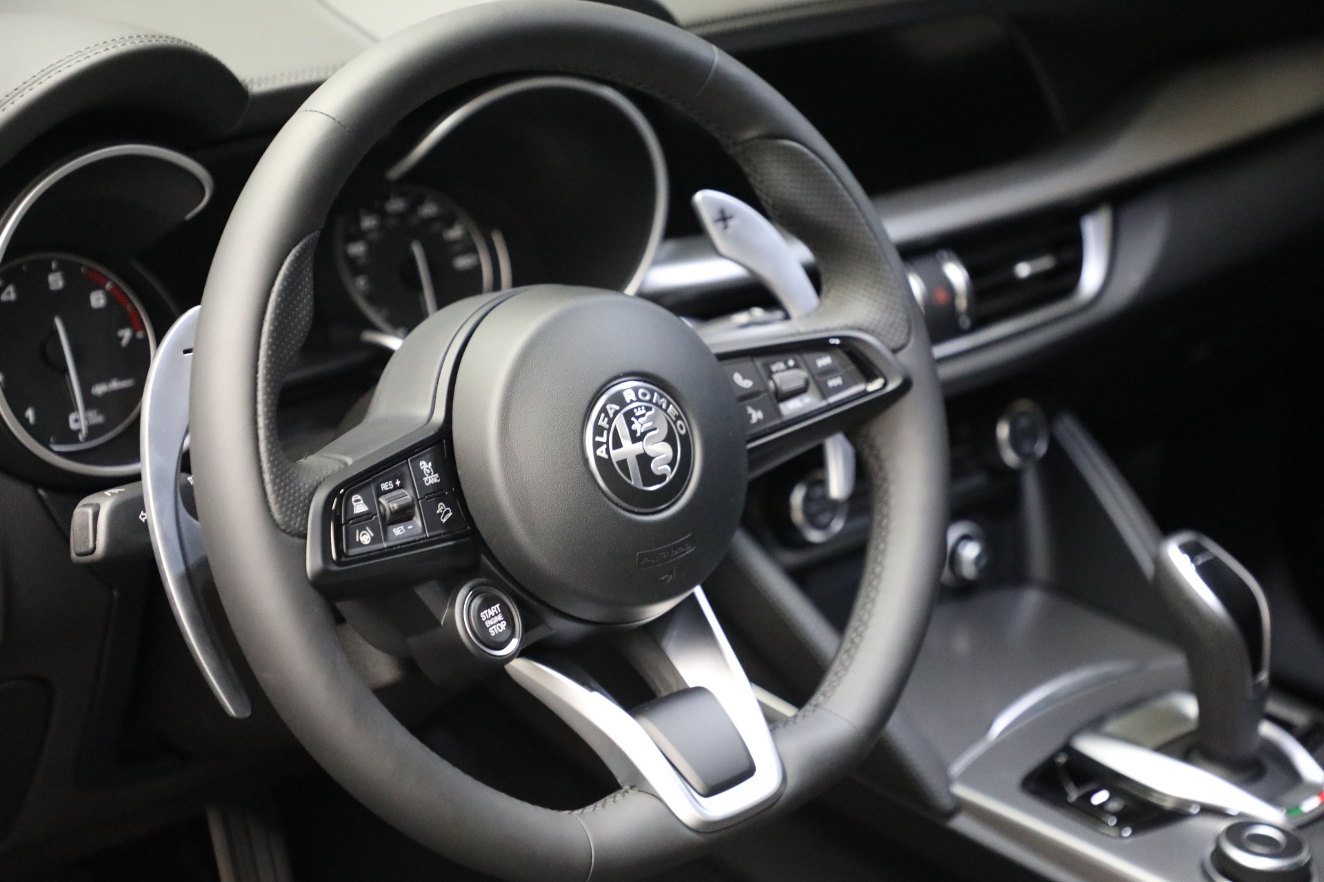 New 2022 Alfa Romeo Stelvio Veloce | St. Petersburg, FL