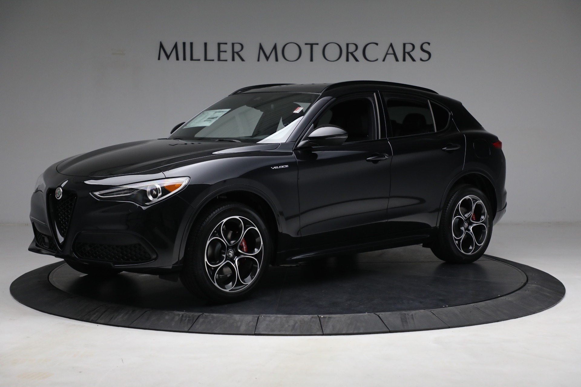 New 2022 Alfa Romeo Stelvio Veloce | St. Petersburg, FL