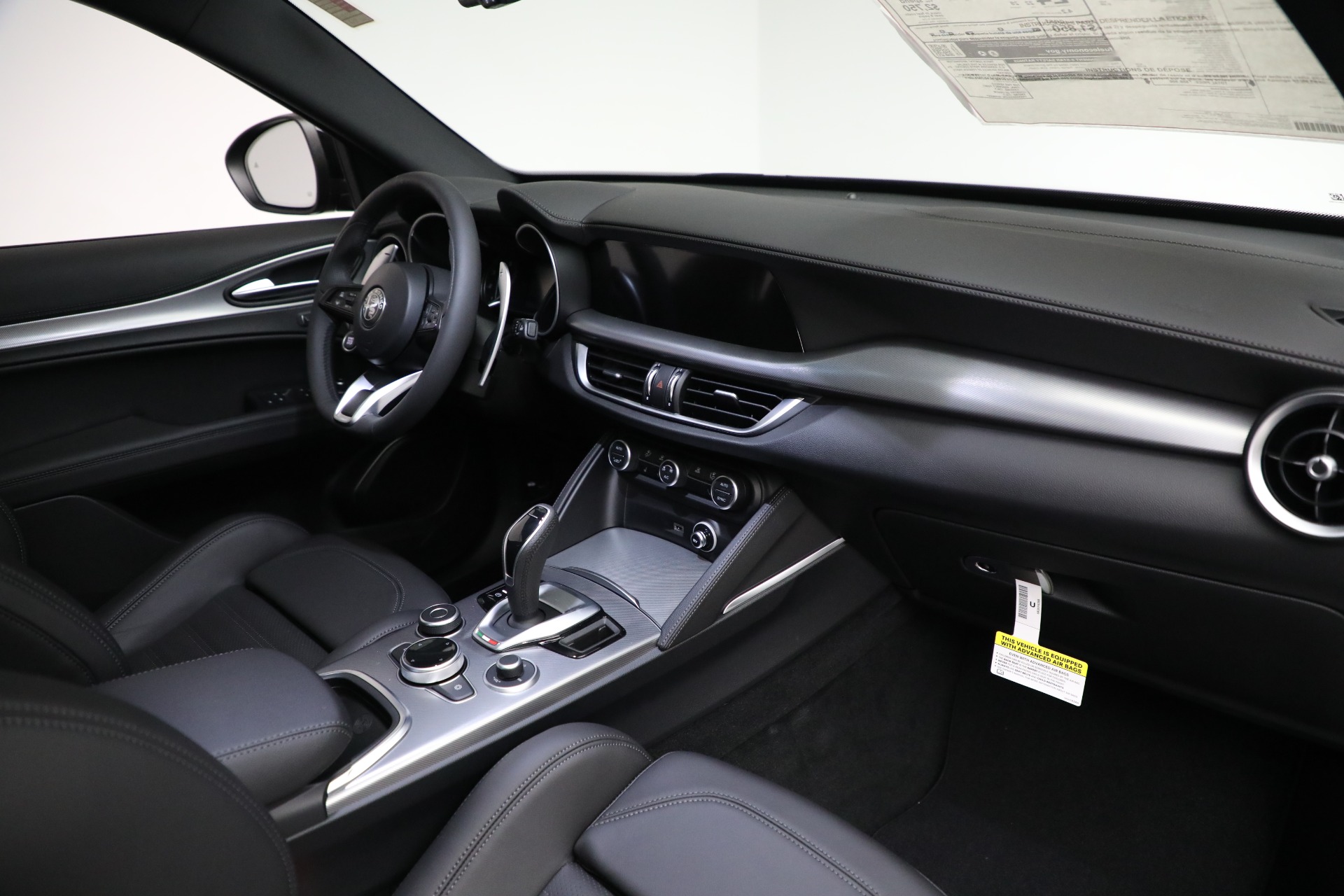 New 2022 Alfa Romeo Stelvio | St. Petersburg, FL