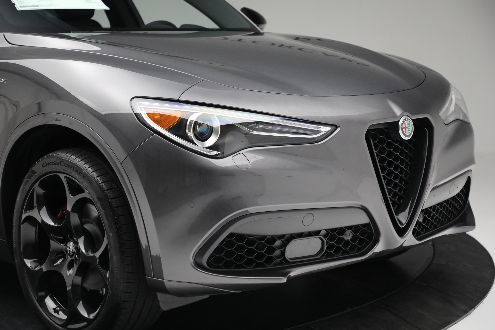 New 2022 Alfa Romeo Stelvio | St. Petersburg, FL