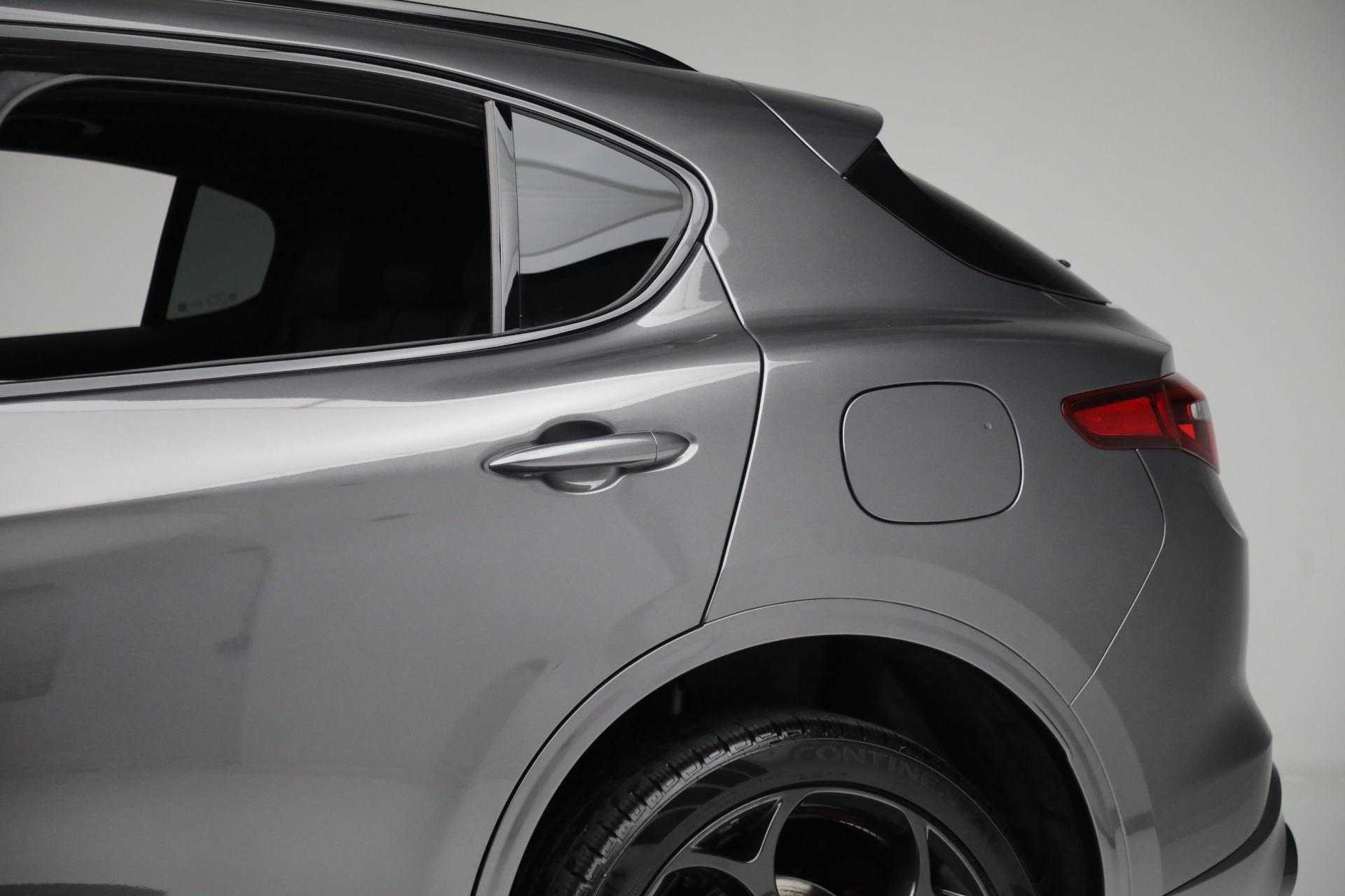 New 2022 Alfa Romeo Stelvio | St. Petersburg, FL
