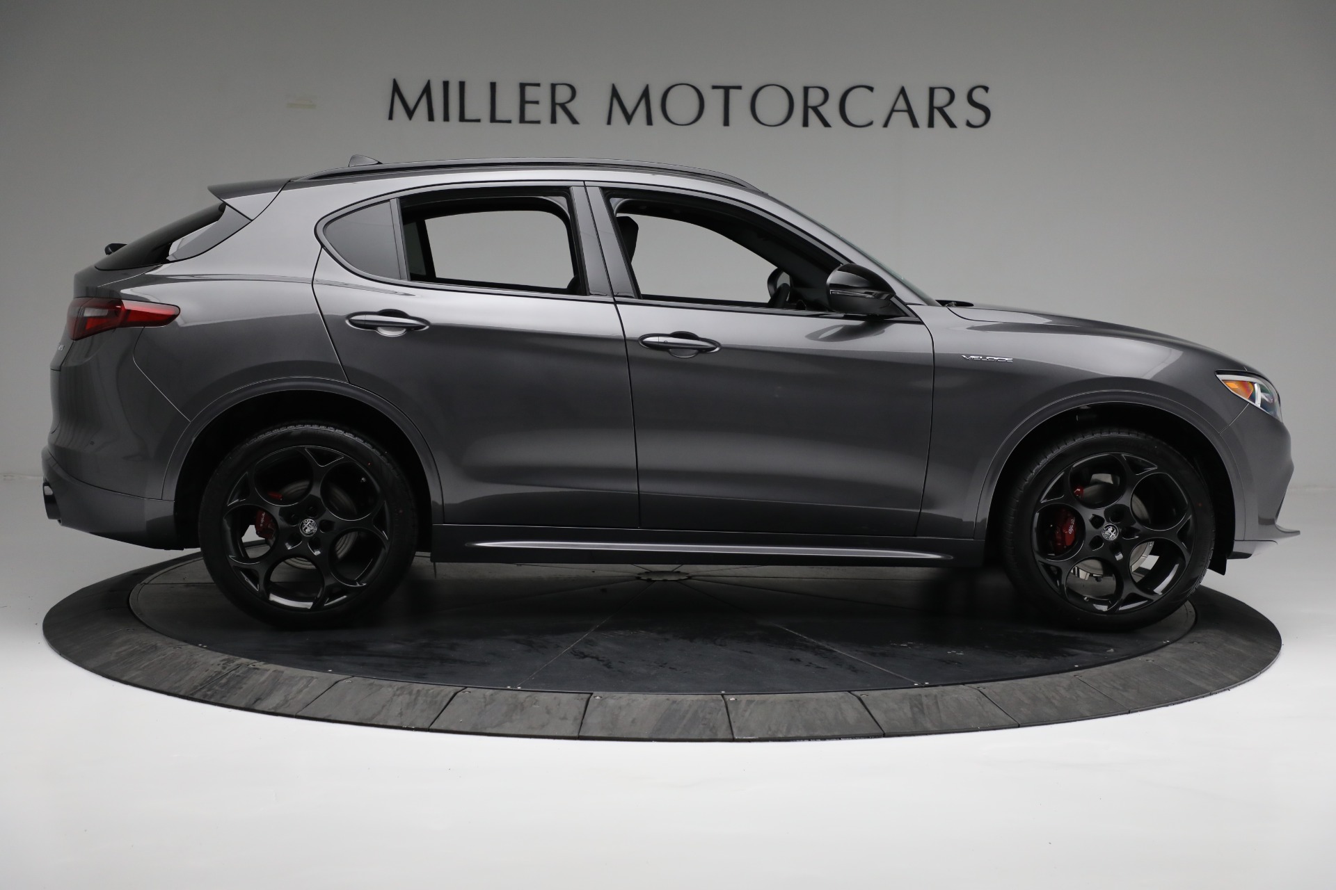 New 2022 Alfa Romeo Stelvio | St. Petersburg, FL