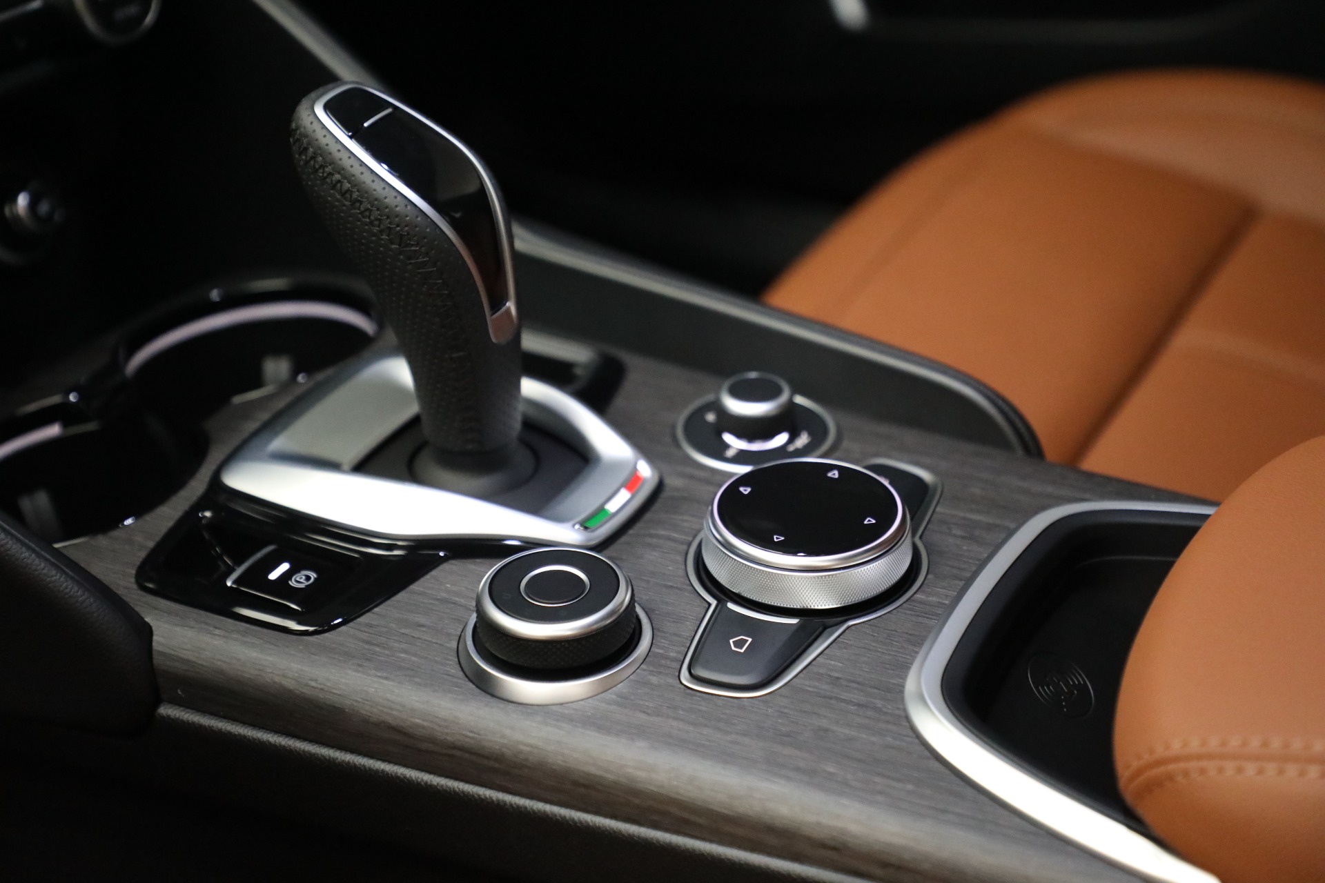 New 2022 Alfa Romeo Giulia Ti | St. Petersburg, FL