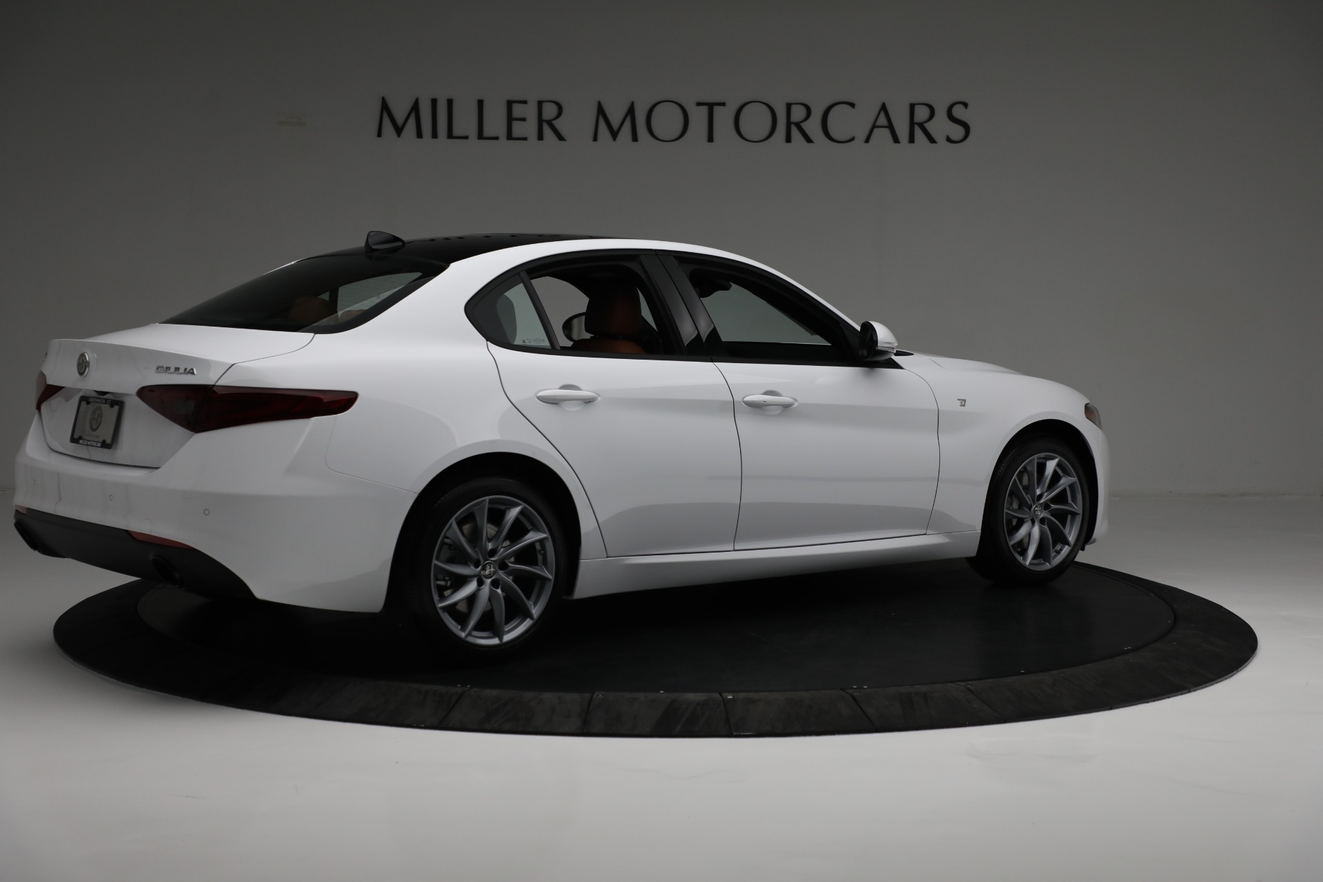 New 2022 Alfa Romeo Giulia Ti | St. Petersburg, FL