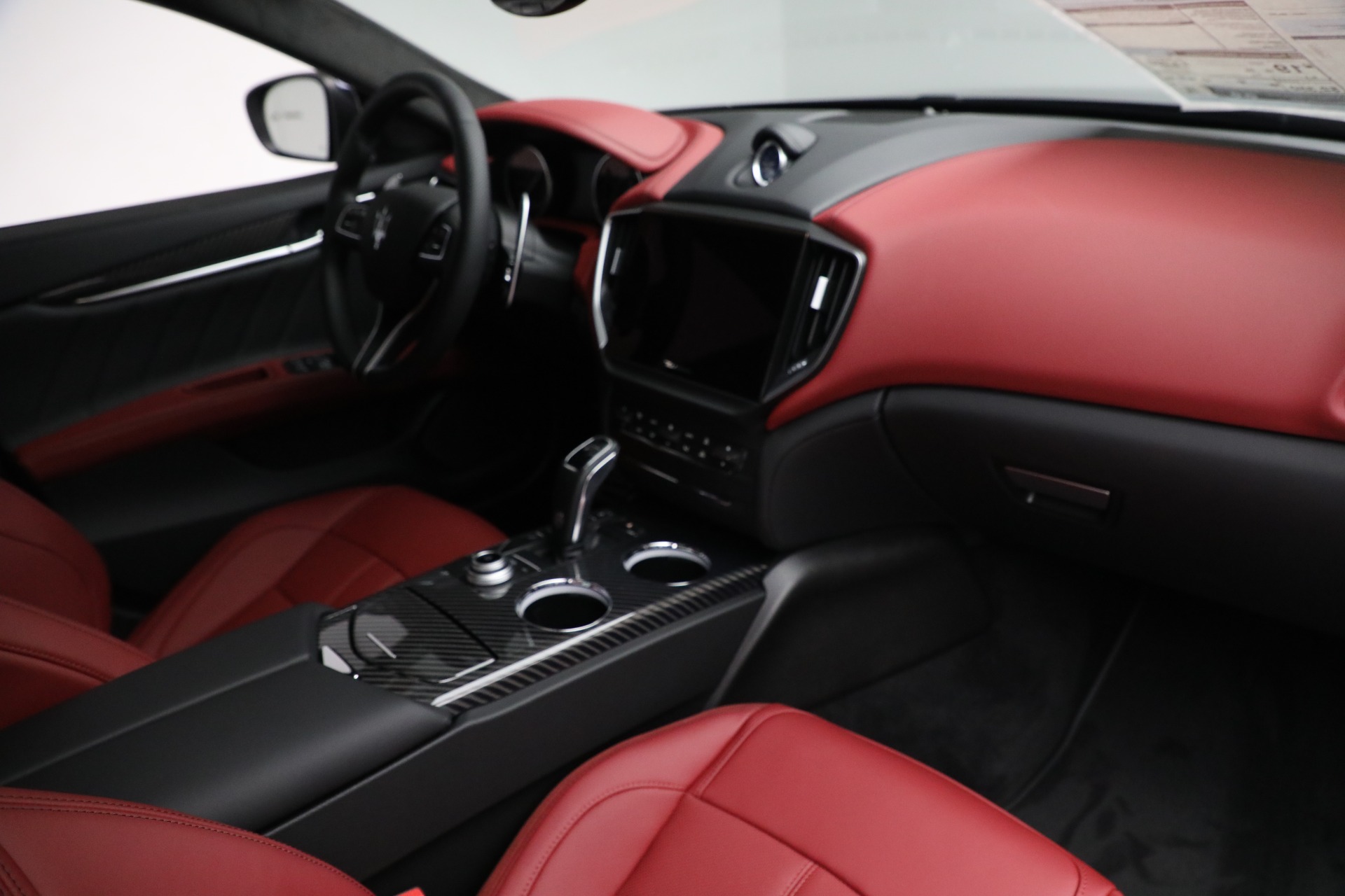 New 2022 Maserati Ghibli Modena Q4 | St. Petersburg, FL