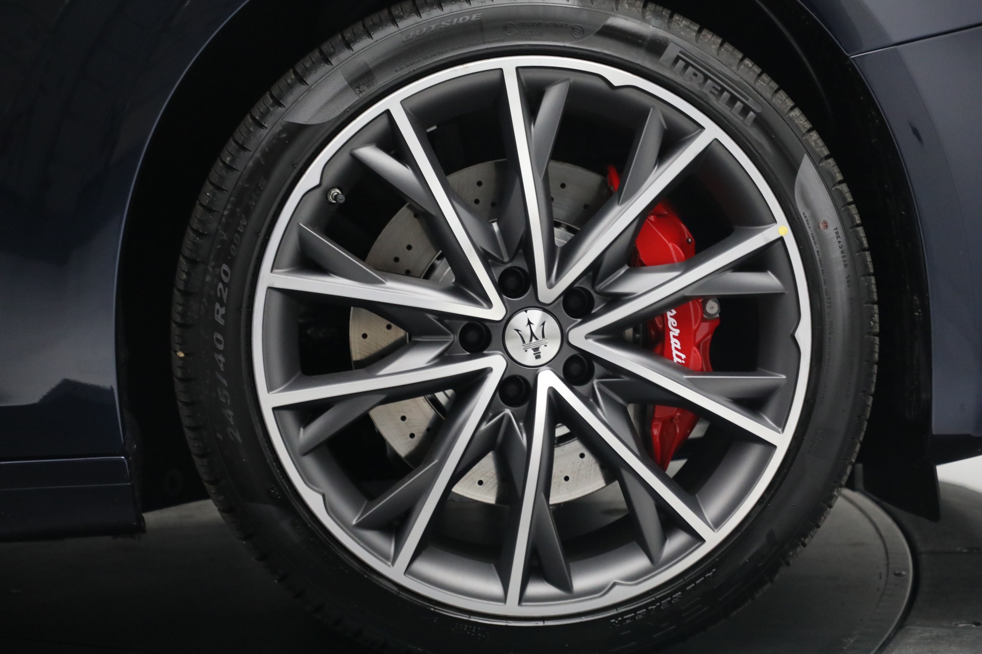 New 2022 Maserati Ghibli Modena Q4 | St. Petersburg, FL