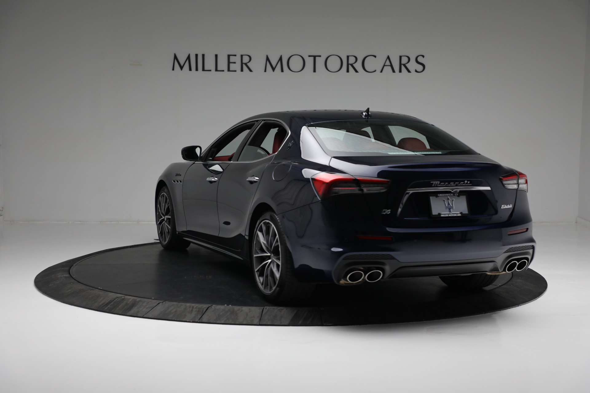 New 2022 Maserati Ghibli Modena Q4 | St. Petersburg, FL