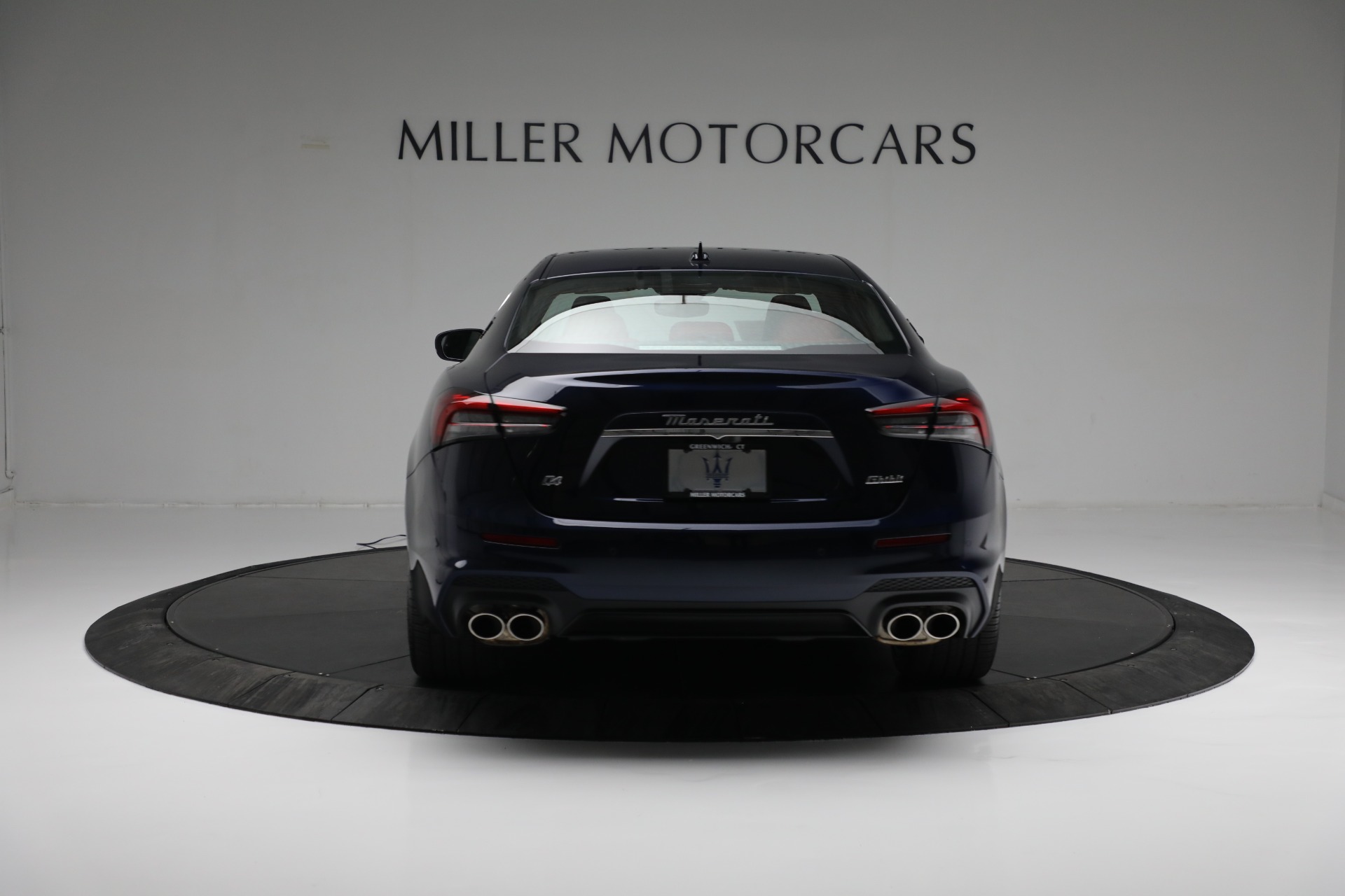 New 2022 Maserati Ghibli Modena Q4 | St. Petersburg, FL