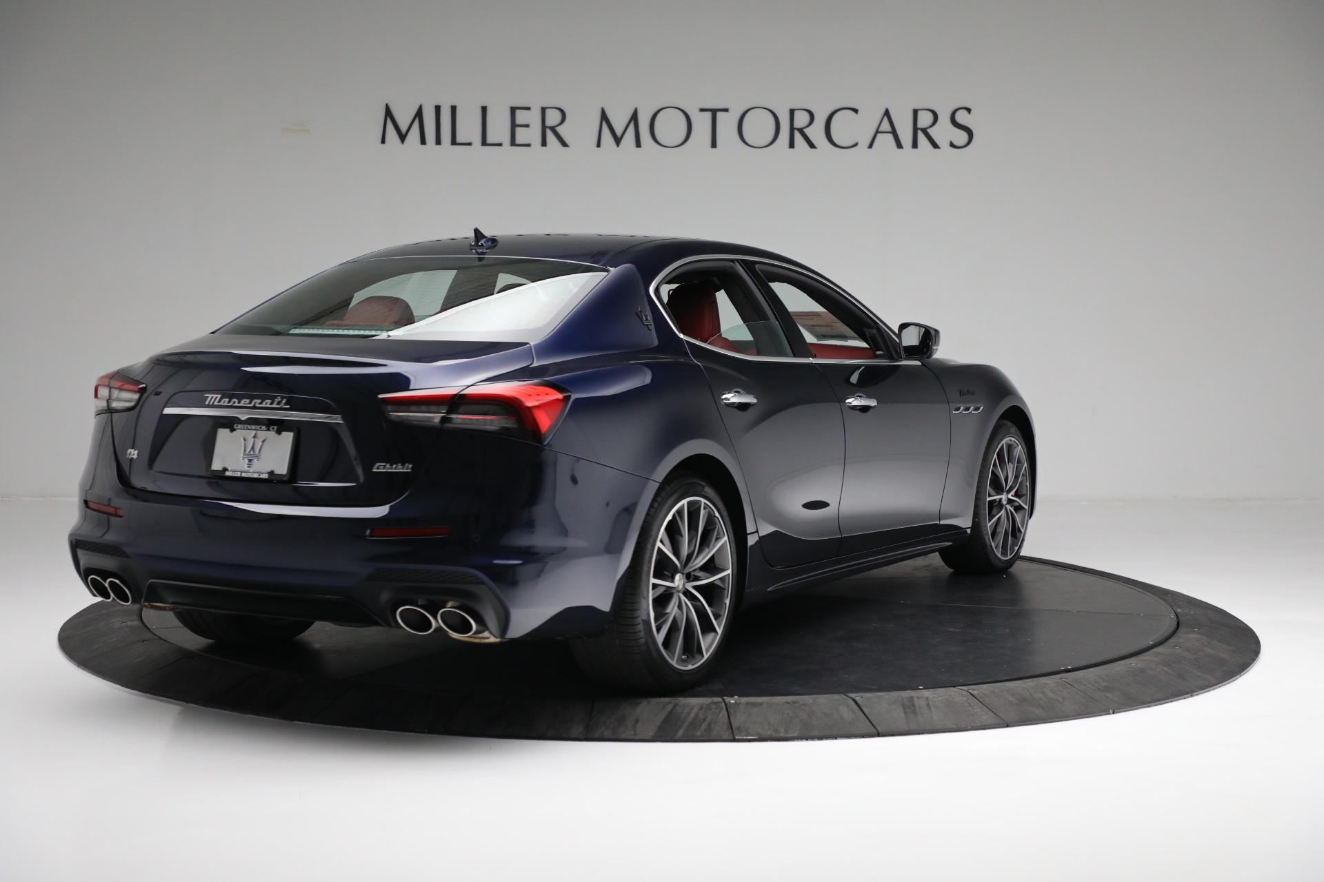 New 2022 Maserati Ghibli Modena Q4 | St. Petersburg, FL