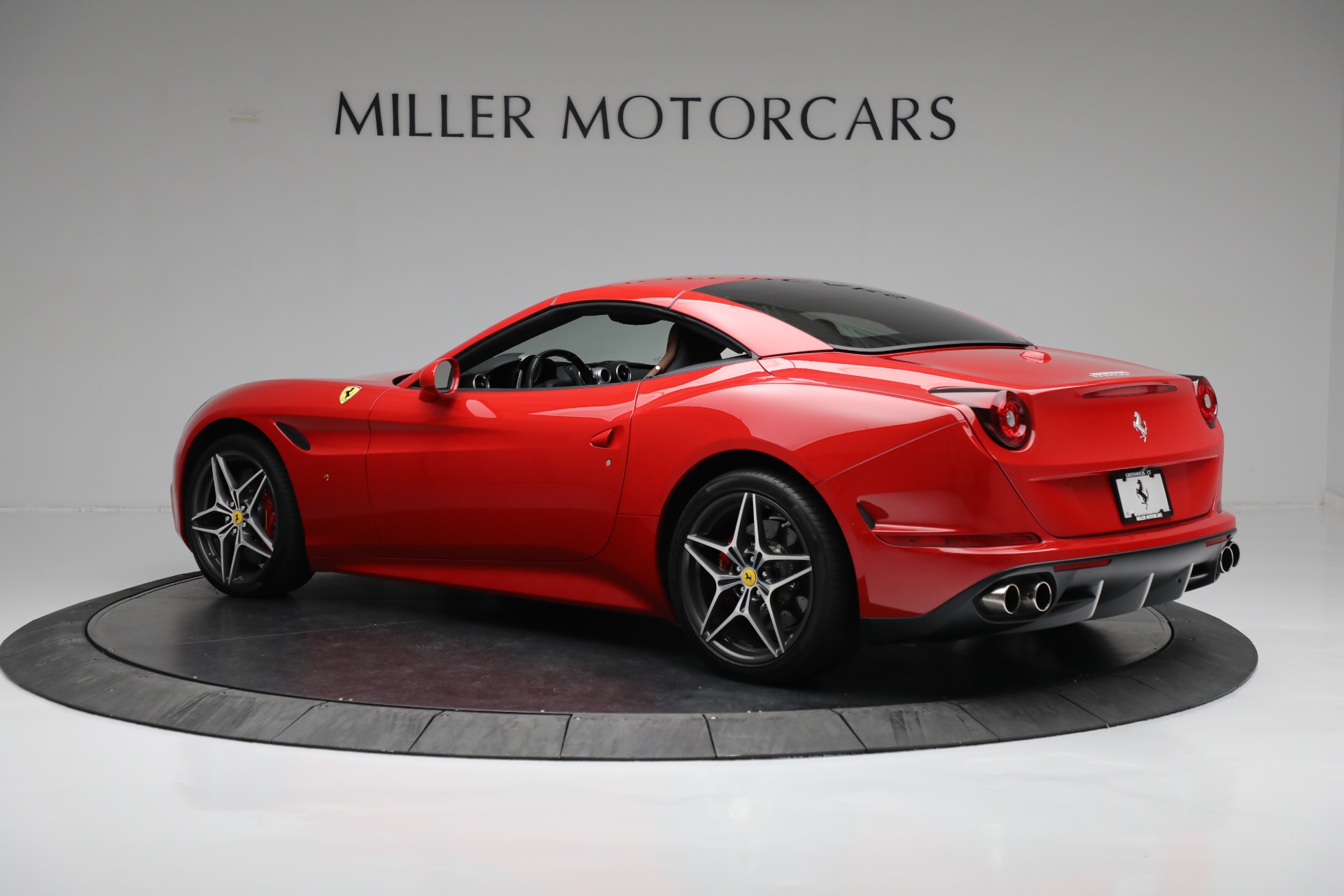 Used 2016 Ferrari California T | St. Petersburg, FL