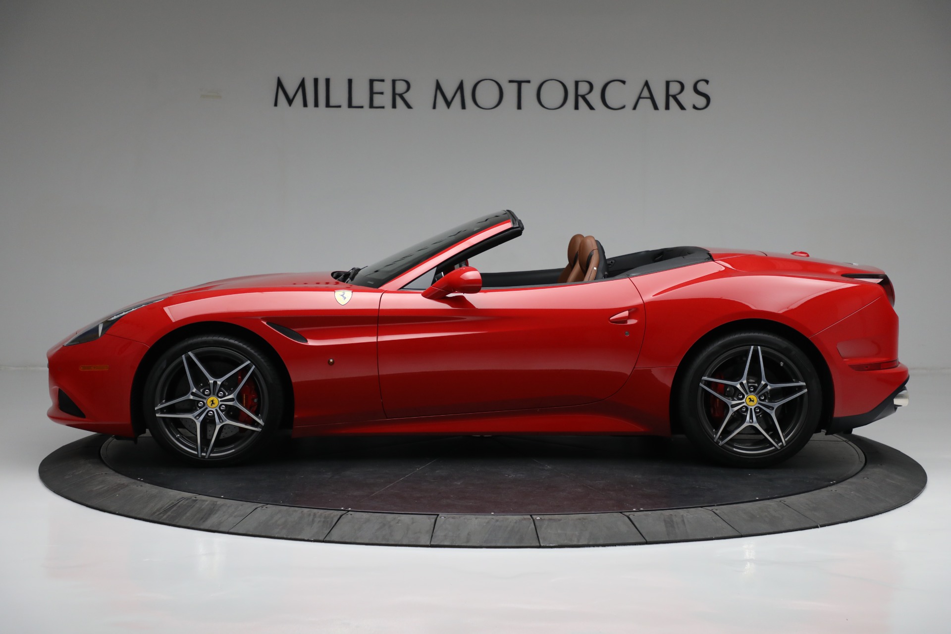 Used 2016 Ferrari California T | St. Petersburg, FL