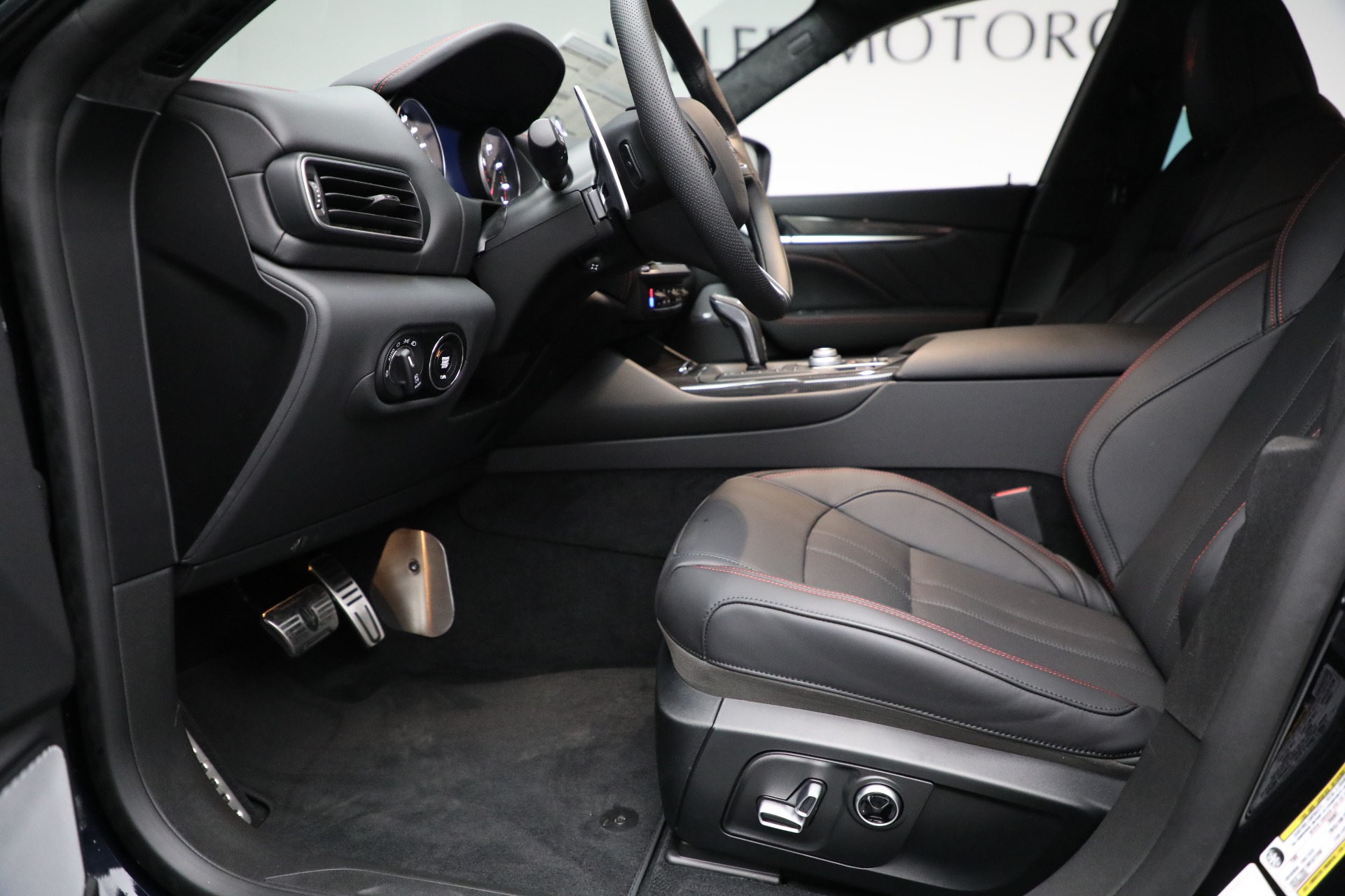 New 2022 Maserati Levante GT | St. Petersburg, FL